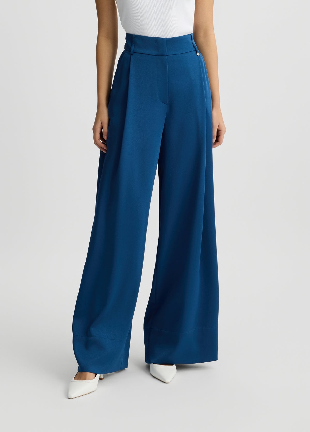 CA5272TS870X064838-blue