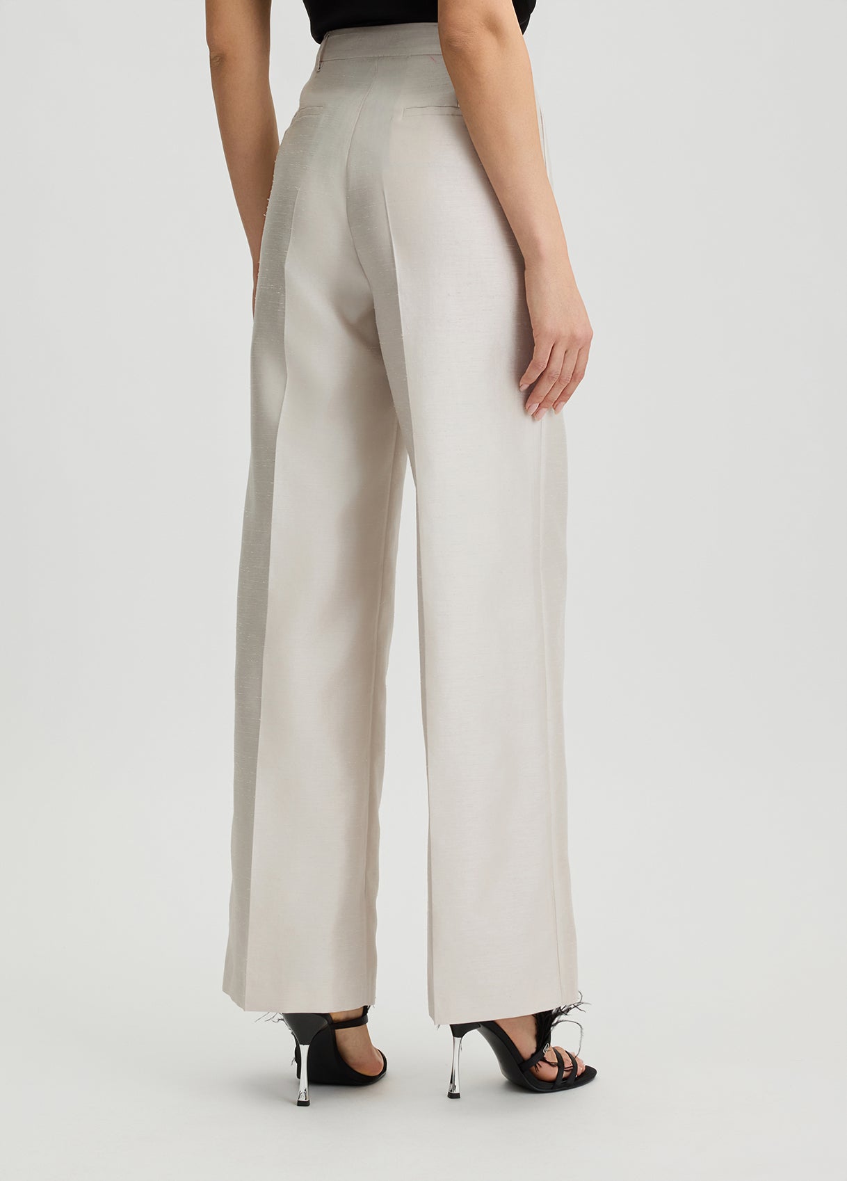 CA5316T2982X069438-off-white