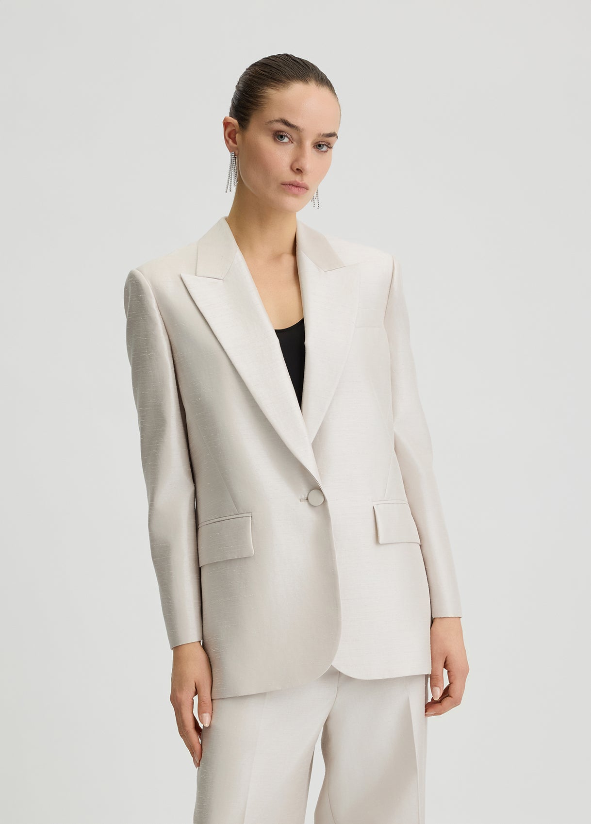 CA5399T2982X069438-off-white