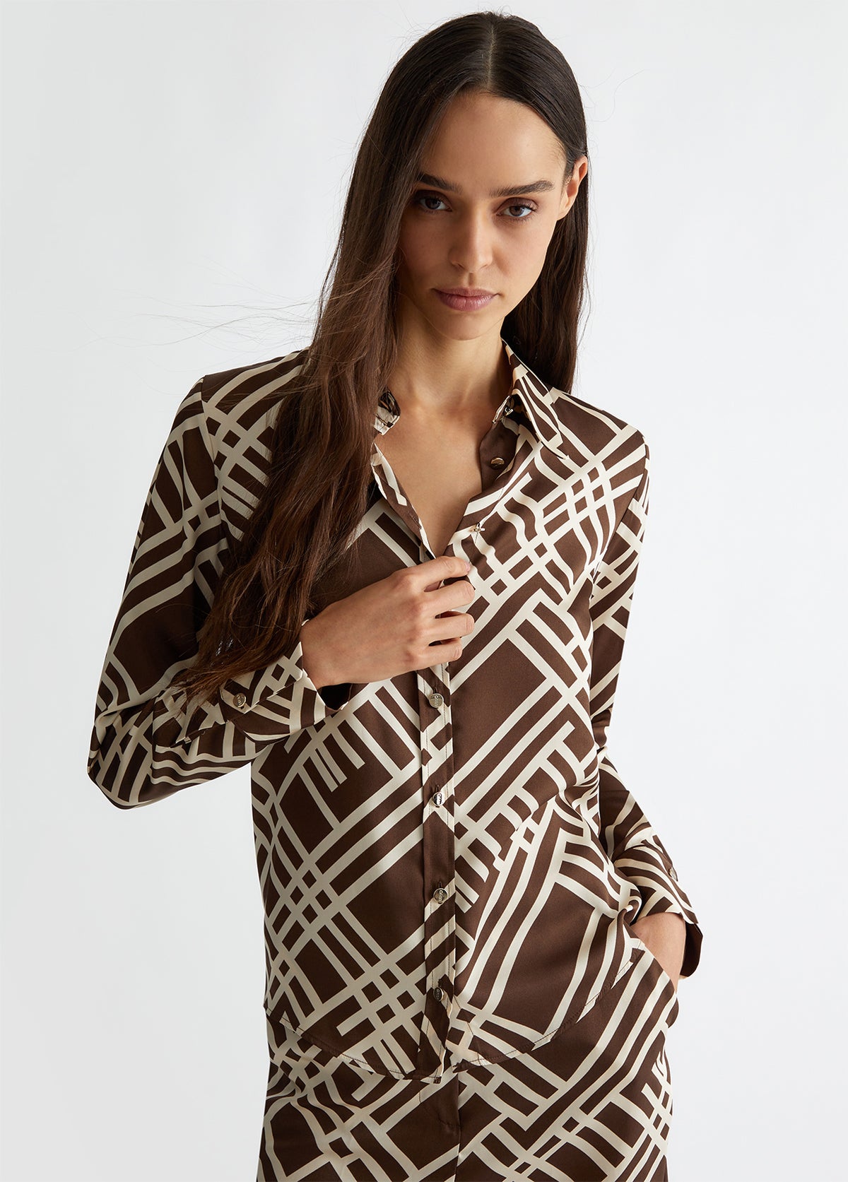 CF4177TS531N961942-brown geometric print