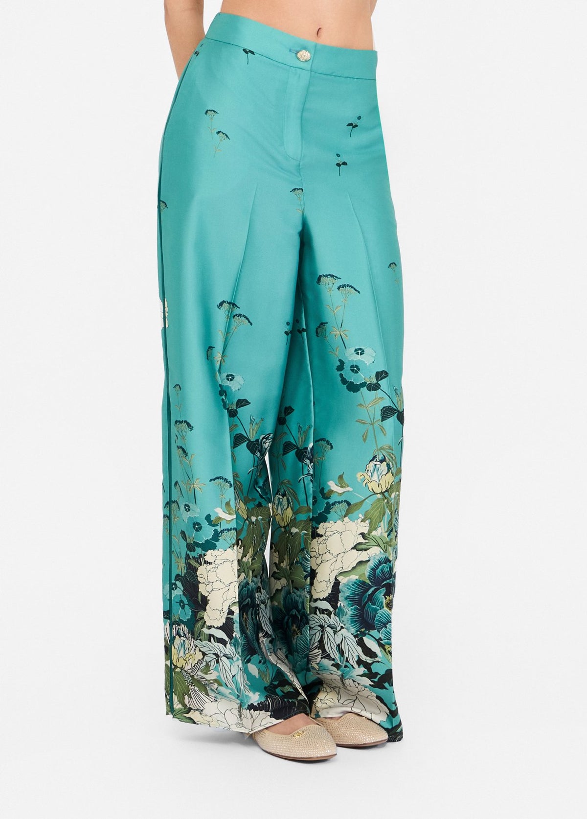 CF5301TS555M971642-azure blue with flowers