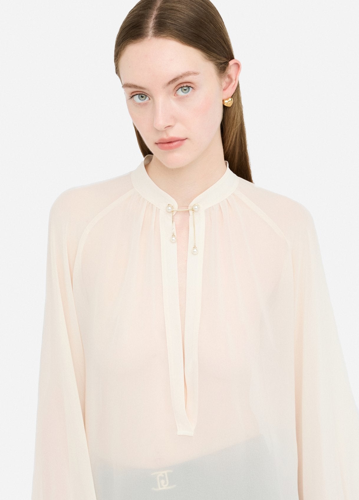 CF5303TS869X072638-ivory