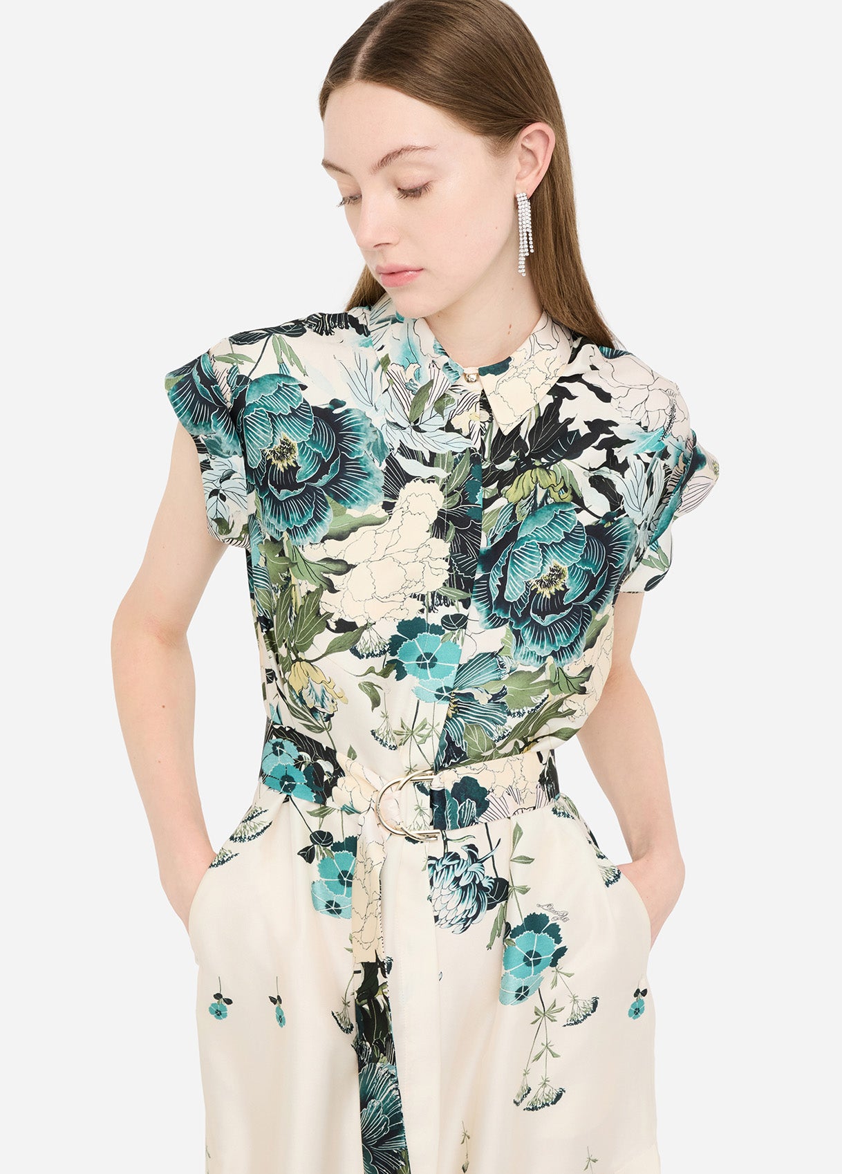 CF5323TS555M971738-white