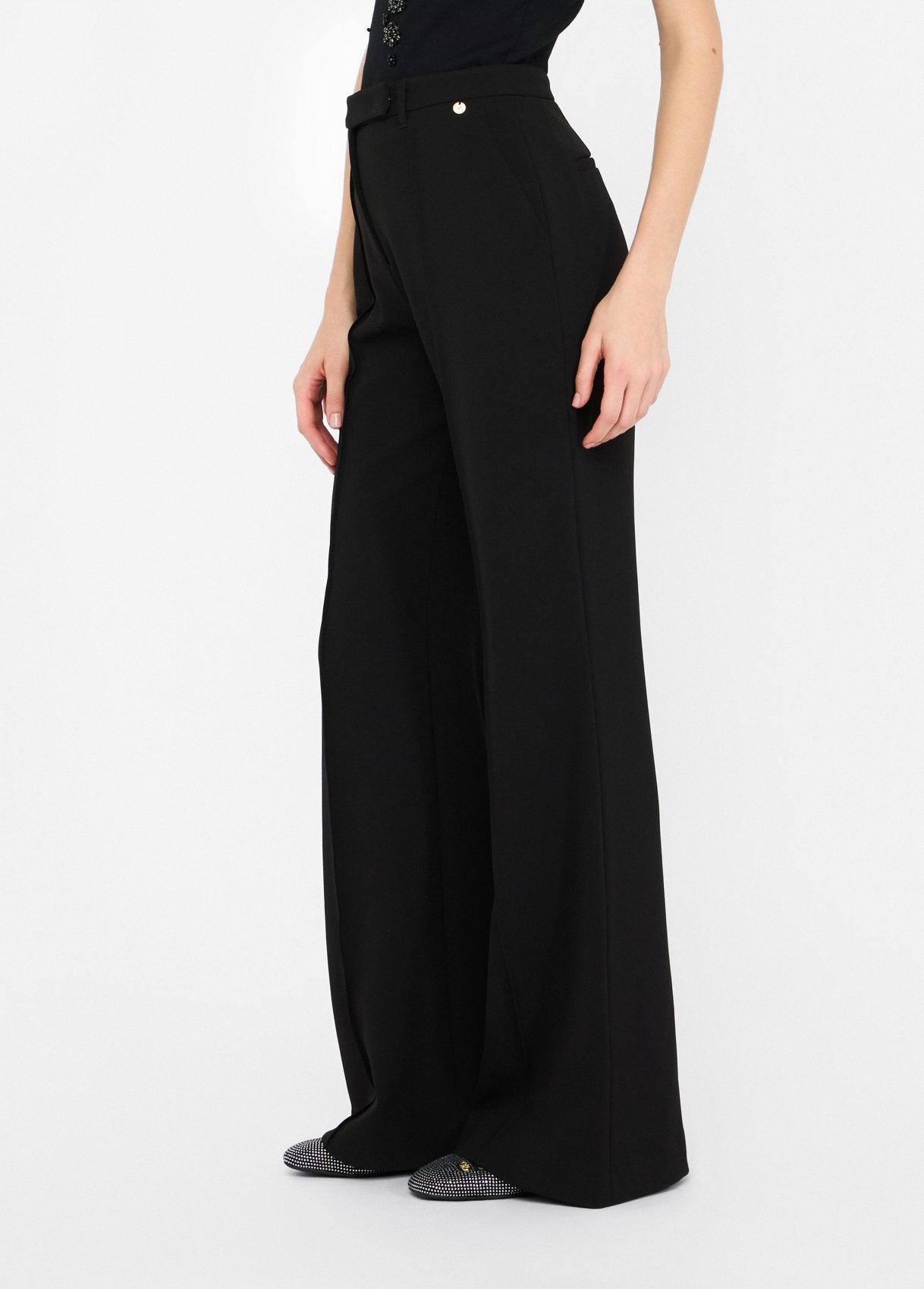 CF5385T25272222238-black