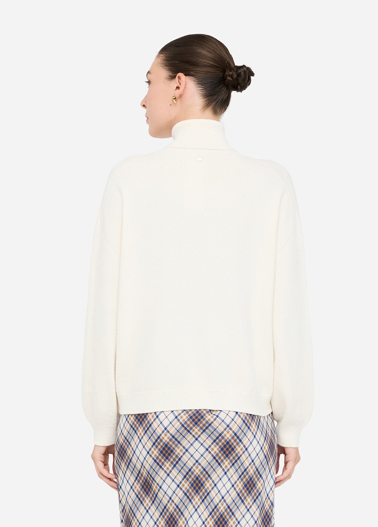 MF5234MA27RW9167XS-white wool