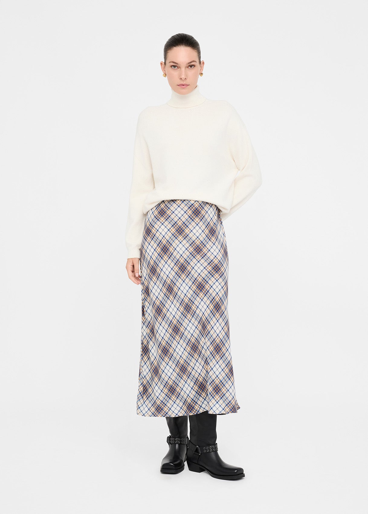 MF5234MA27RW9167XS-white wool
