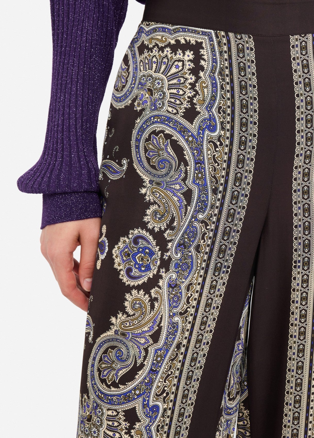 MF5250TS117P914138-Arabian print