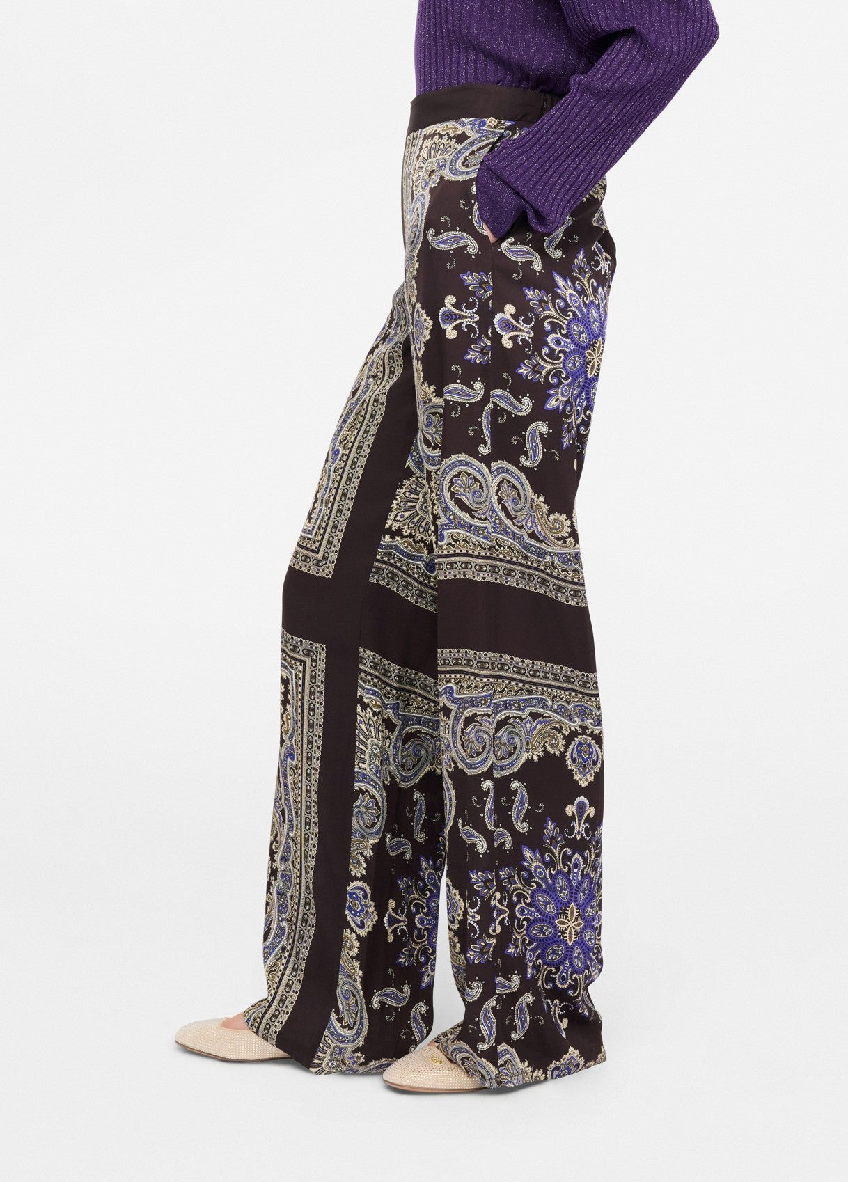 MF5250TS117P914138-Arabian print