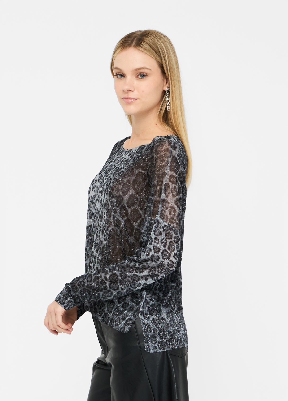 MF5368MA71NA4373S-animal print