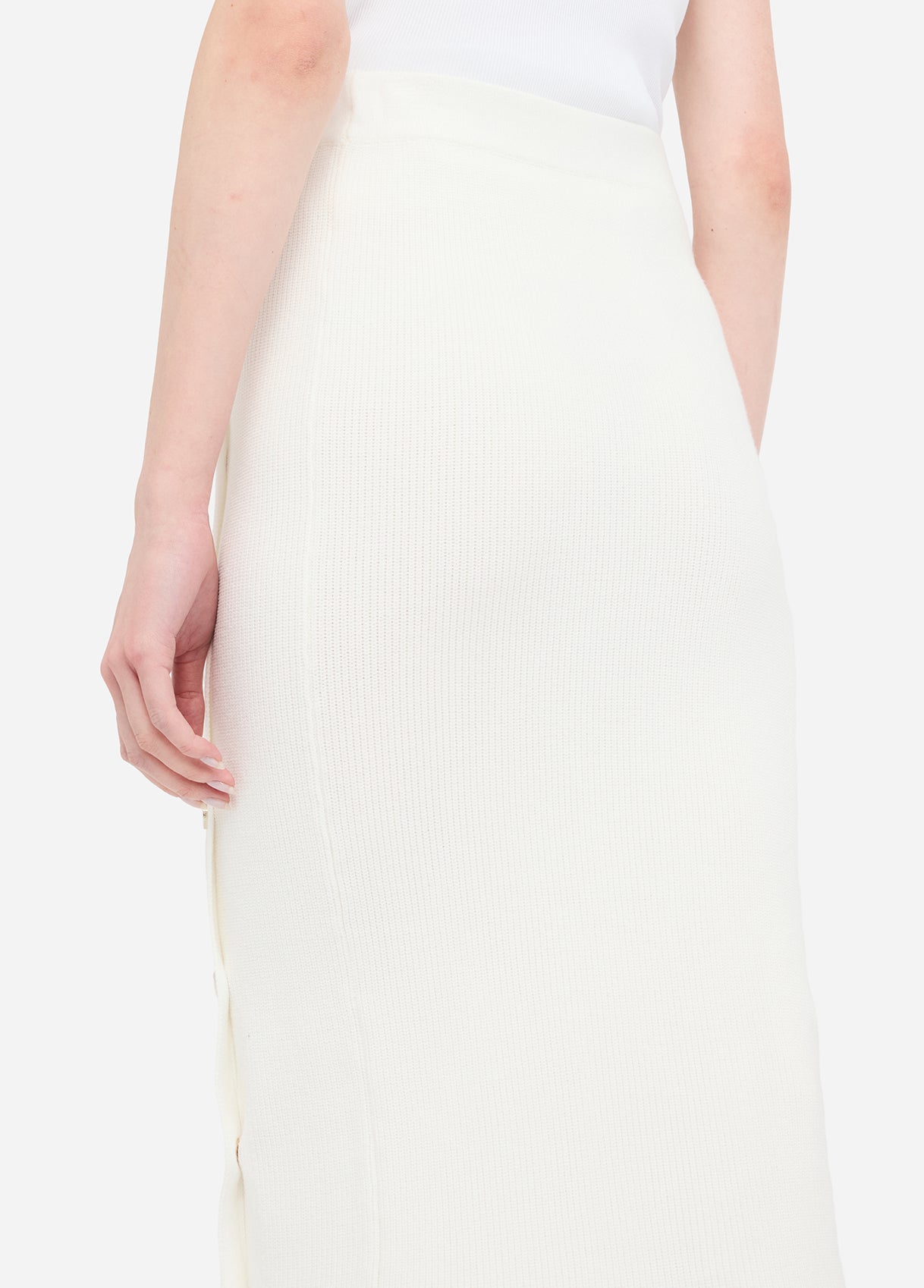 MF5372MS99E10701XS-white wool