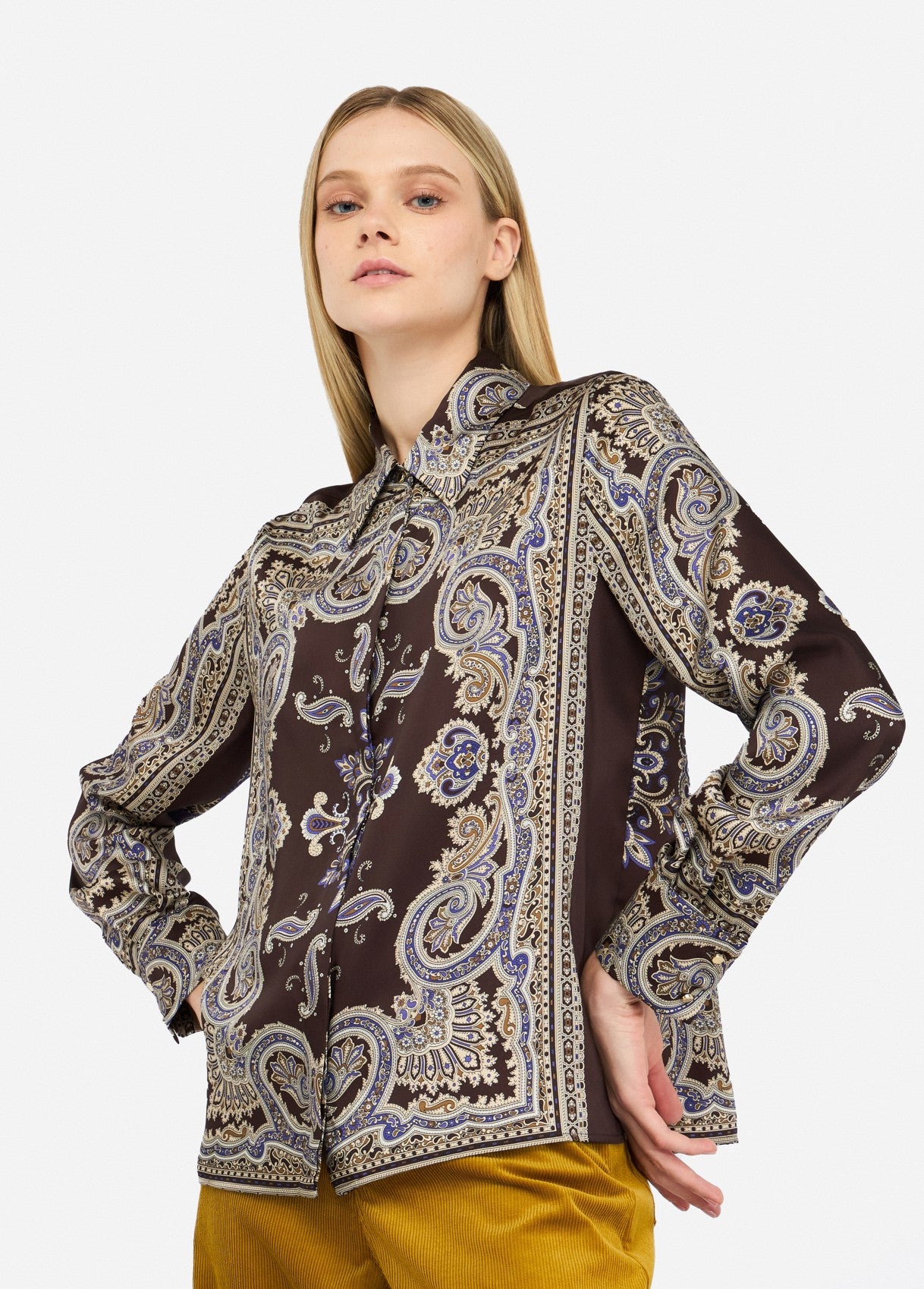 MF5393TS117P914138-Arabian print
