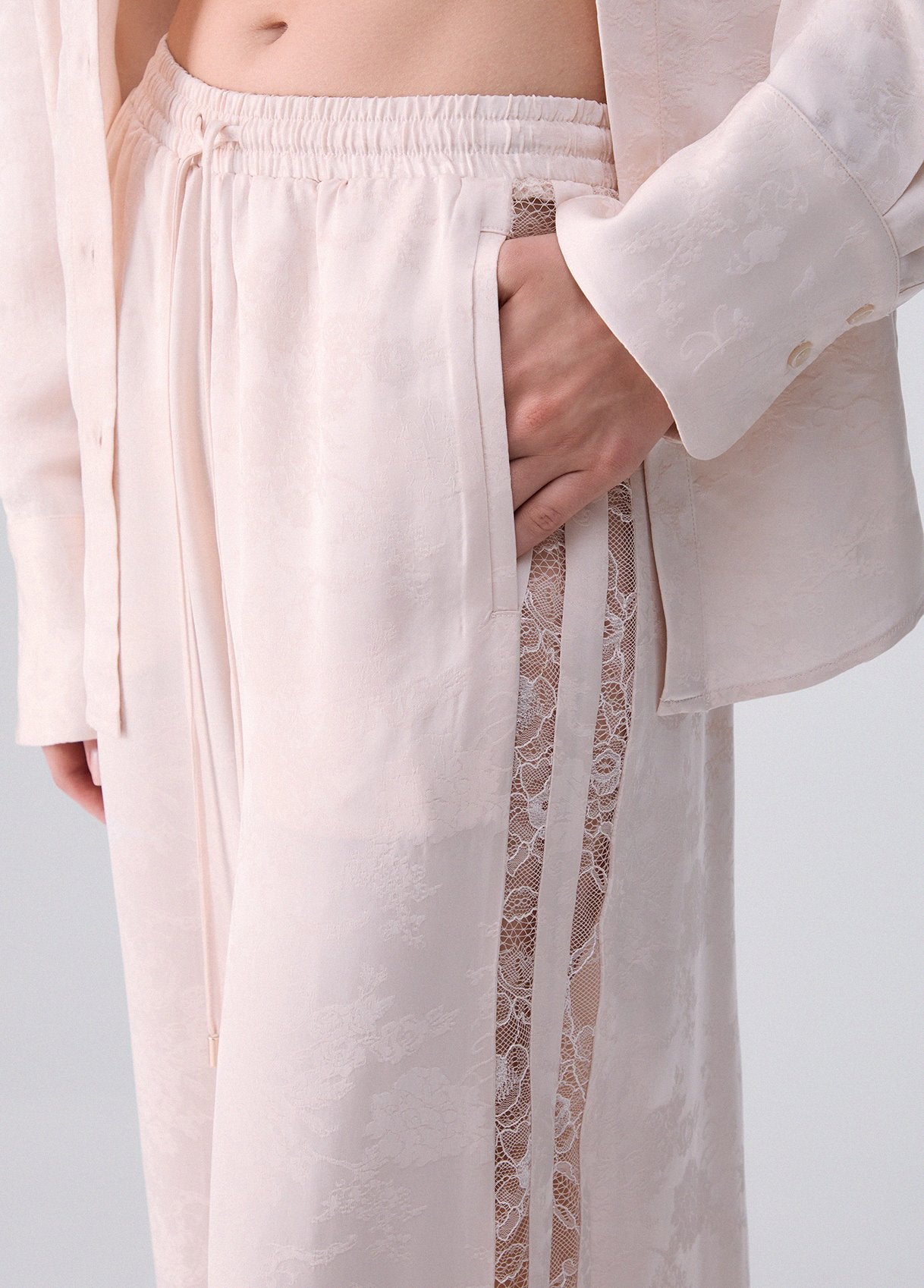 PF6060TS96AX079342-cream