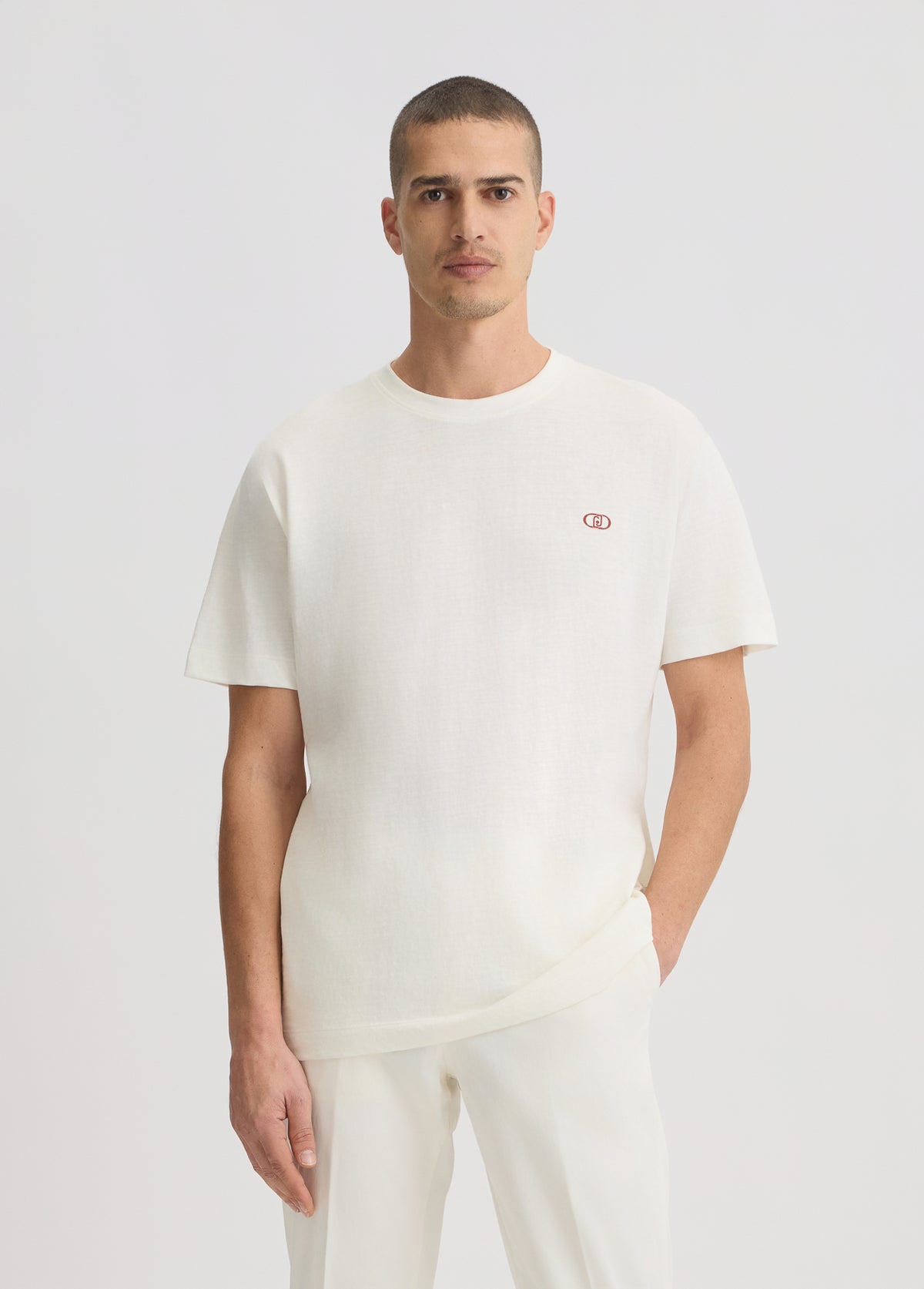 QA5168J773411001S-white