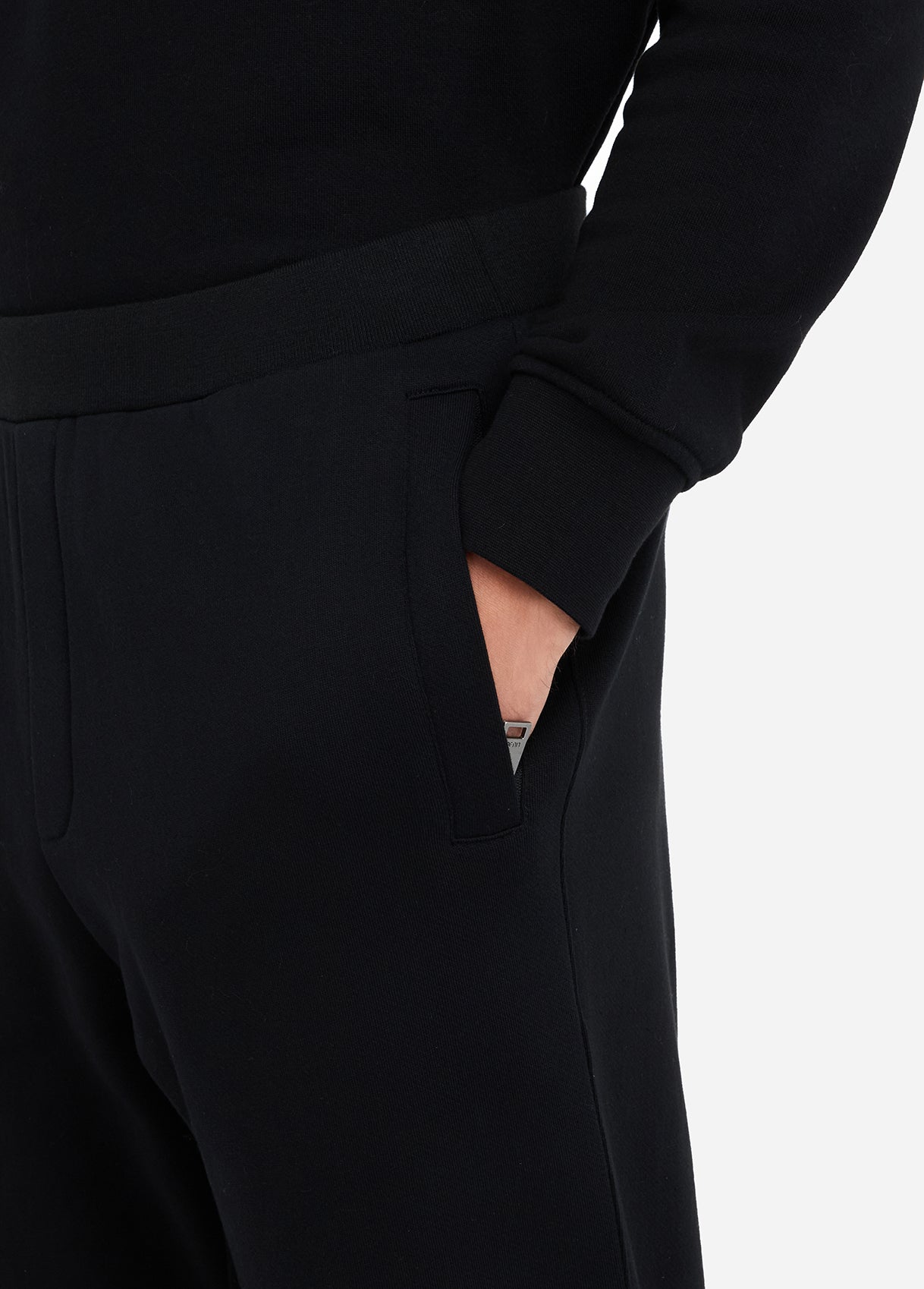 QF5054F094622222S-black