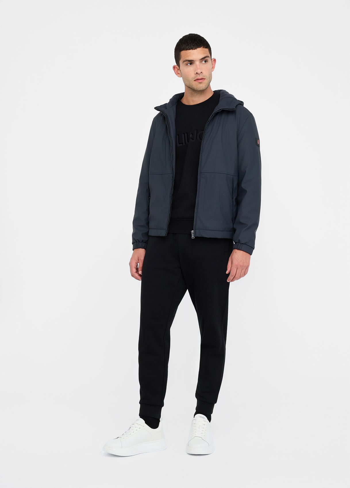 QF5054F094622222S-black