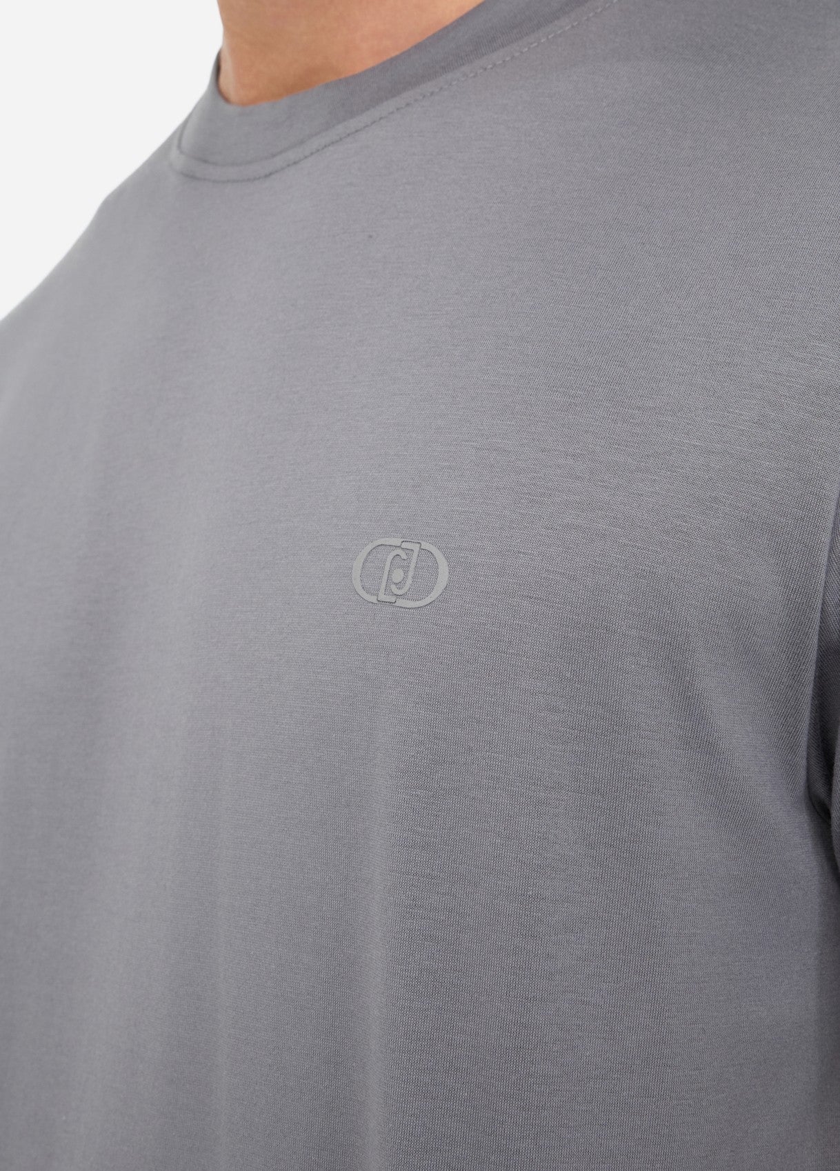 QF5156J479980000S-grey