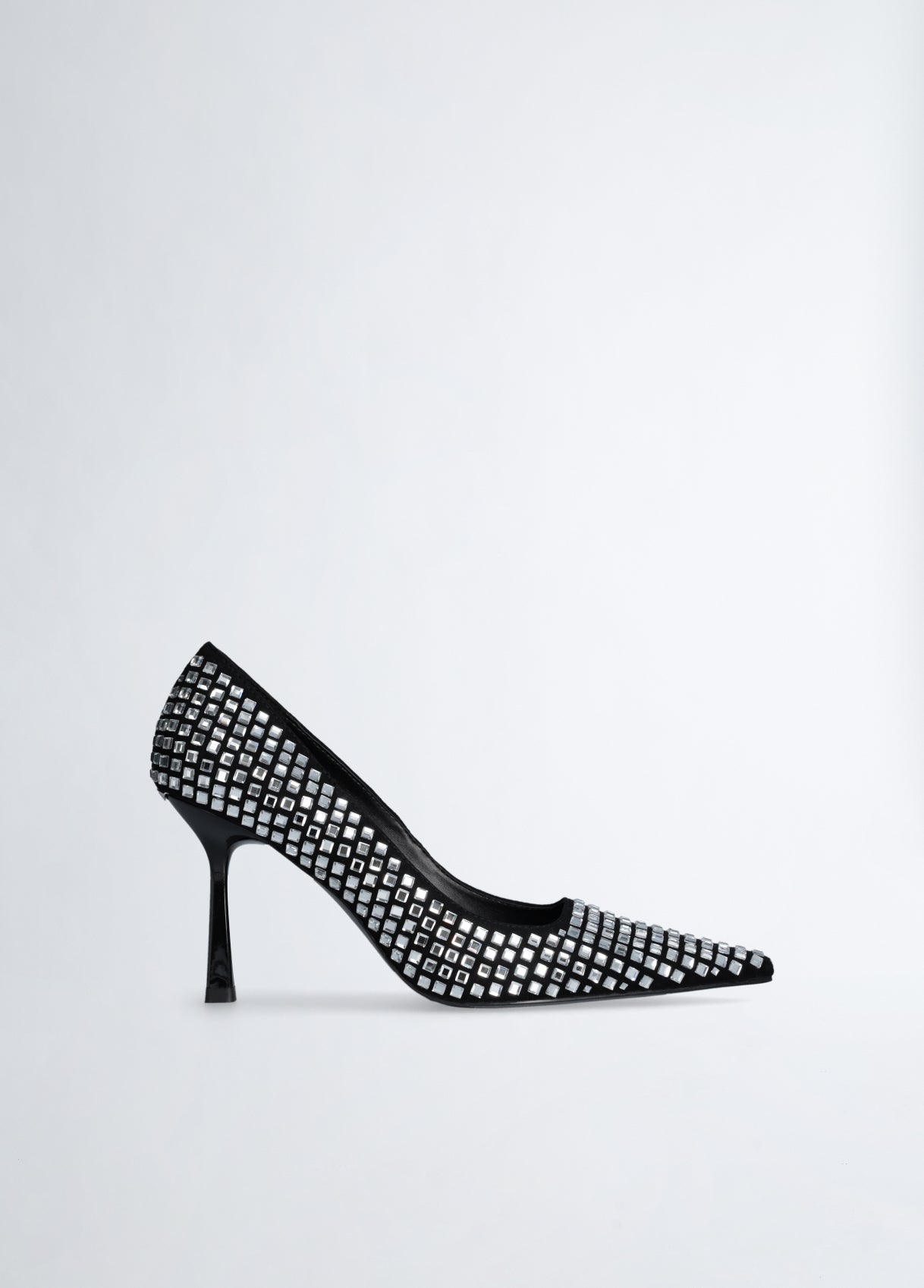 SA5007PX3772222241-black