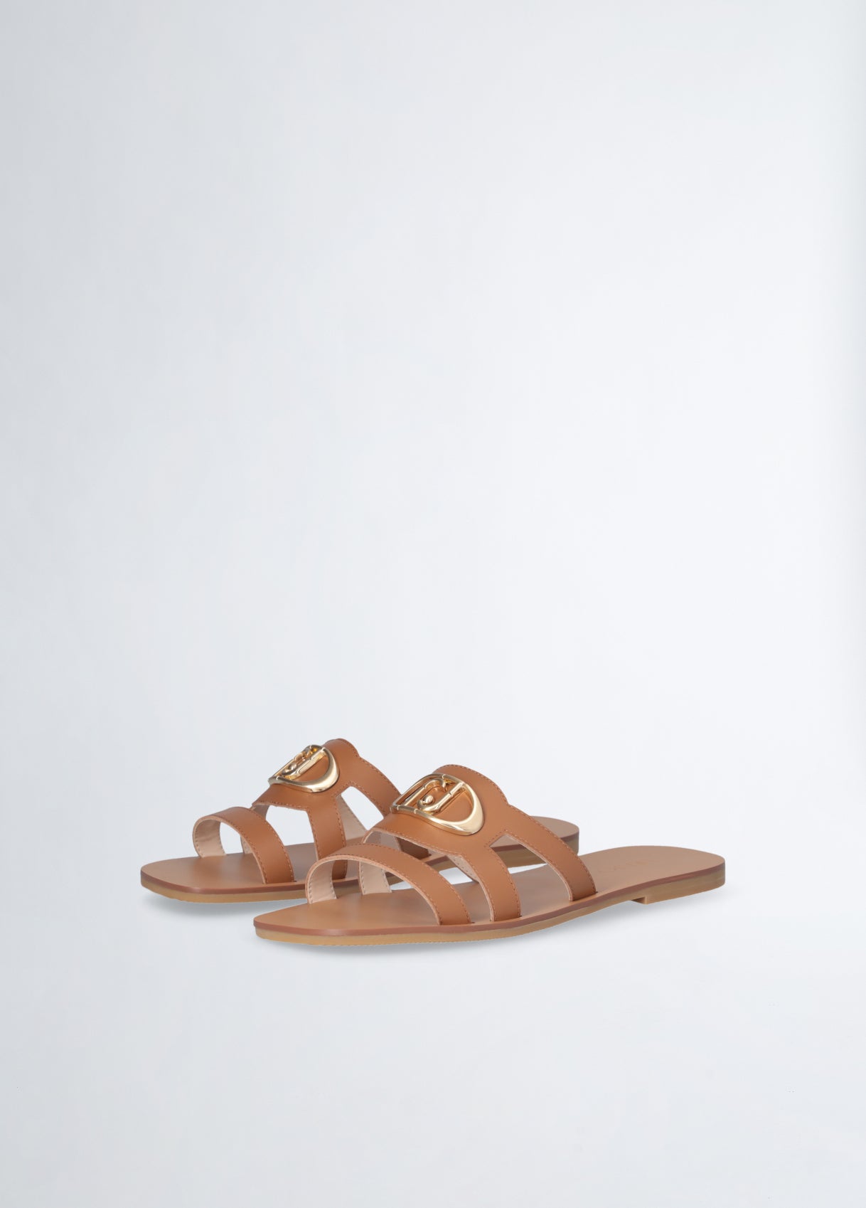 SA5083P0102S185338-brown