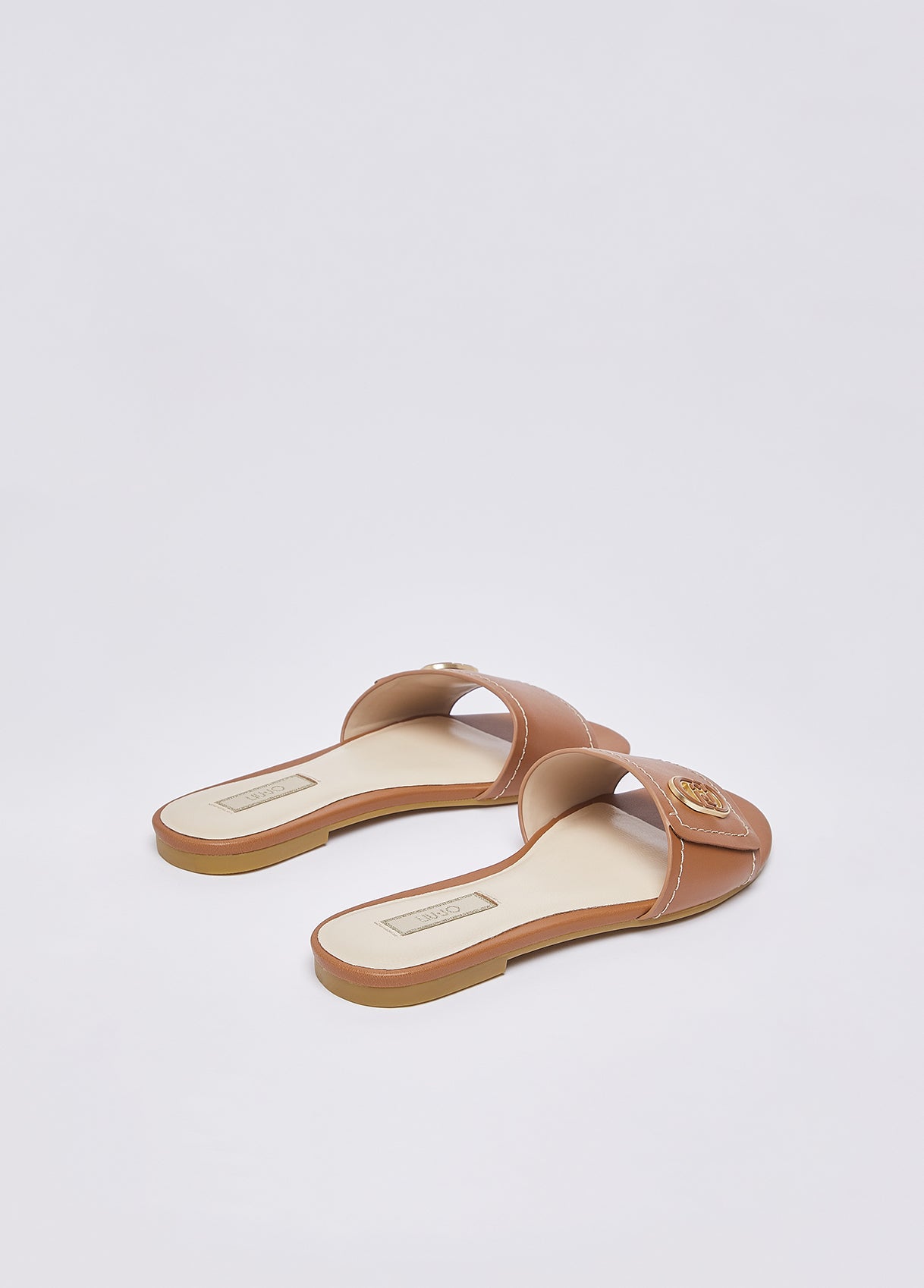 SA6127P0102S380441-Brown