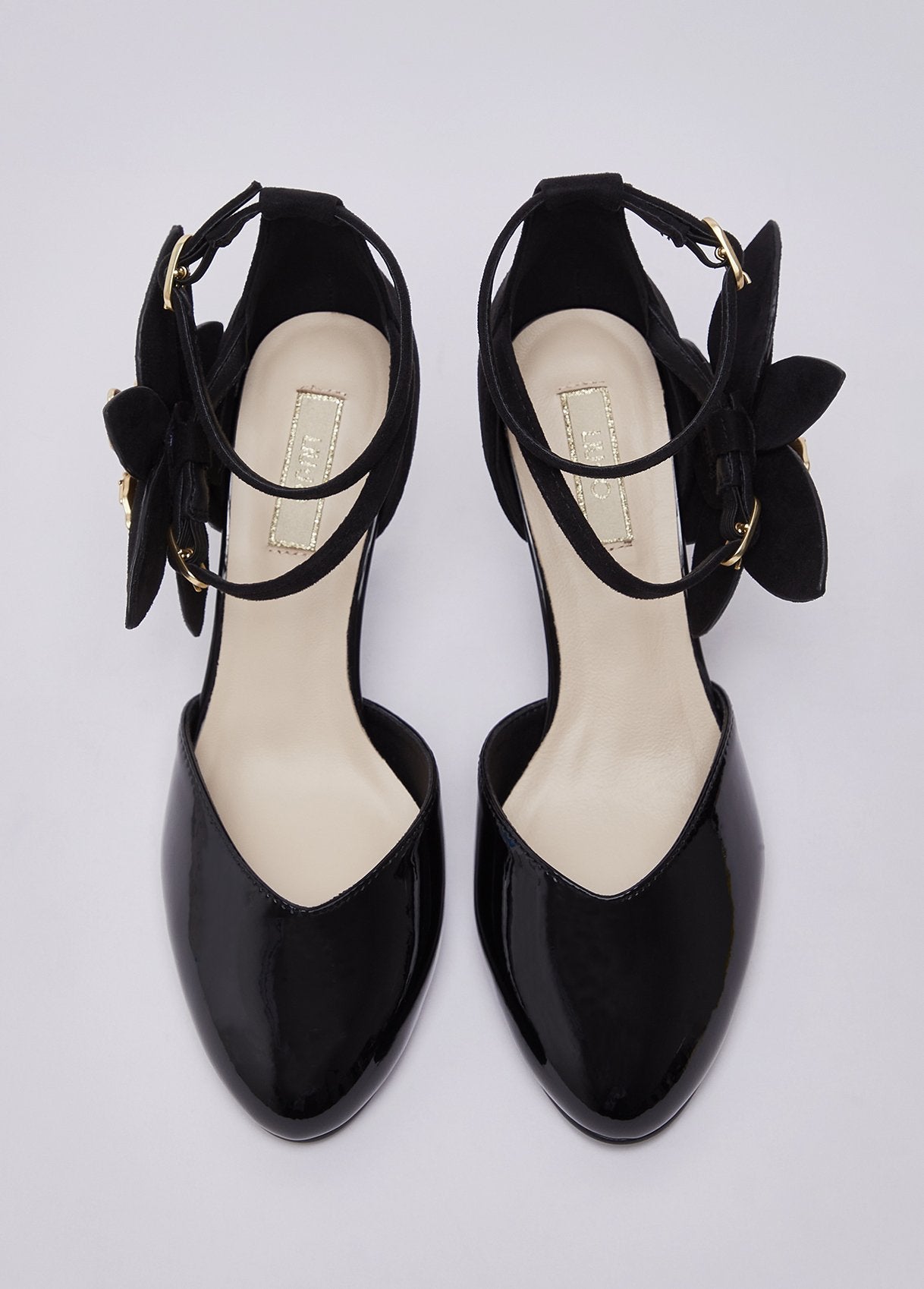 SF6023EX0822222240-black
