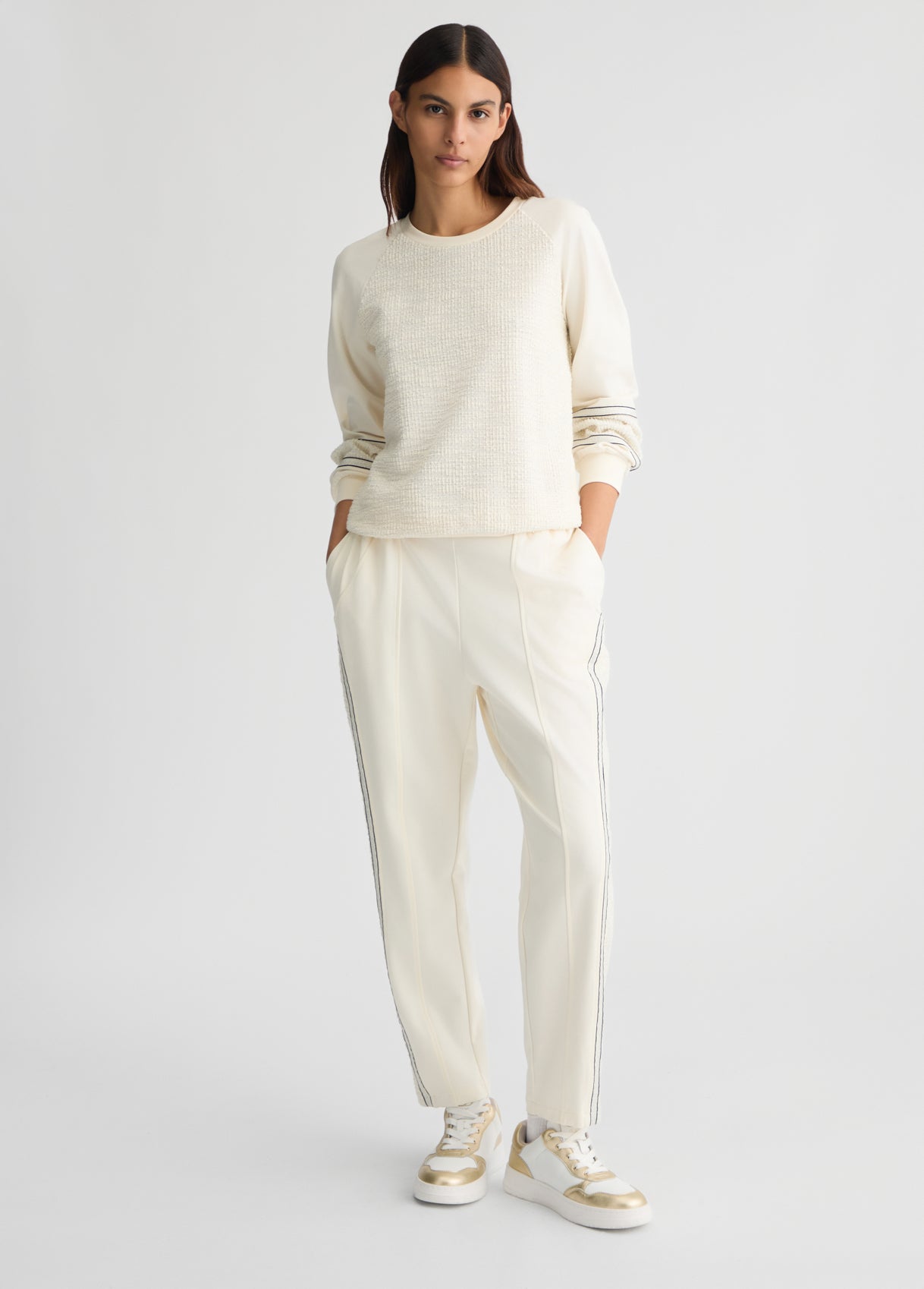 TA5054J594210105XXS-white