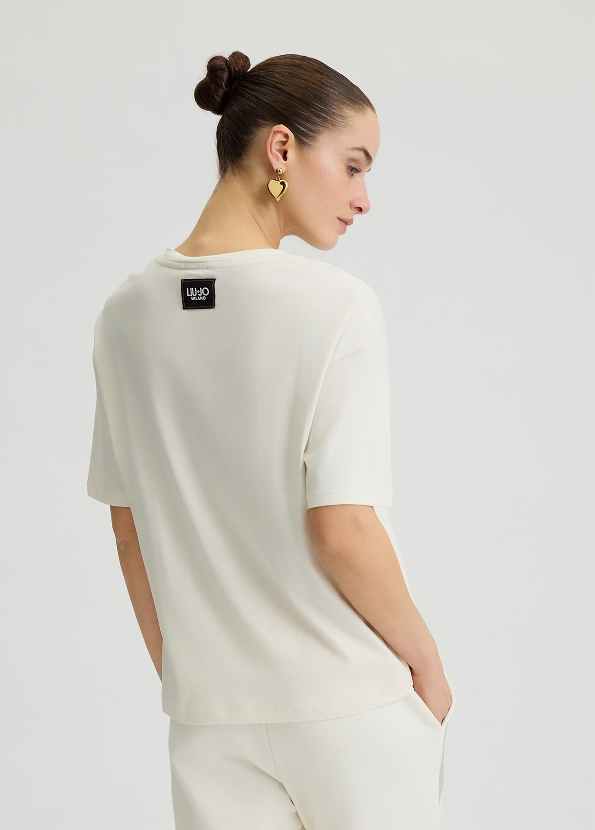 TA5186JS92310105XXS-white