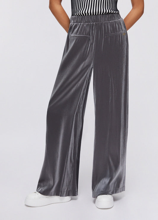 TA6005T322AA4377XXS-grey