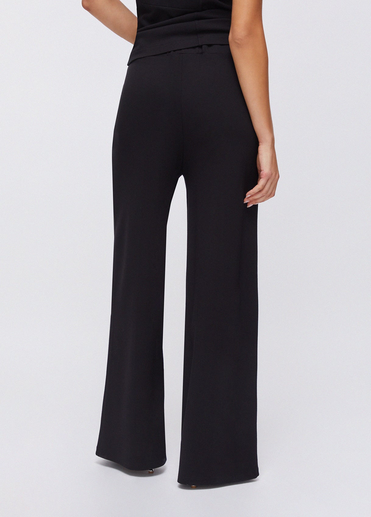 TA6026JS18222222XXS-black