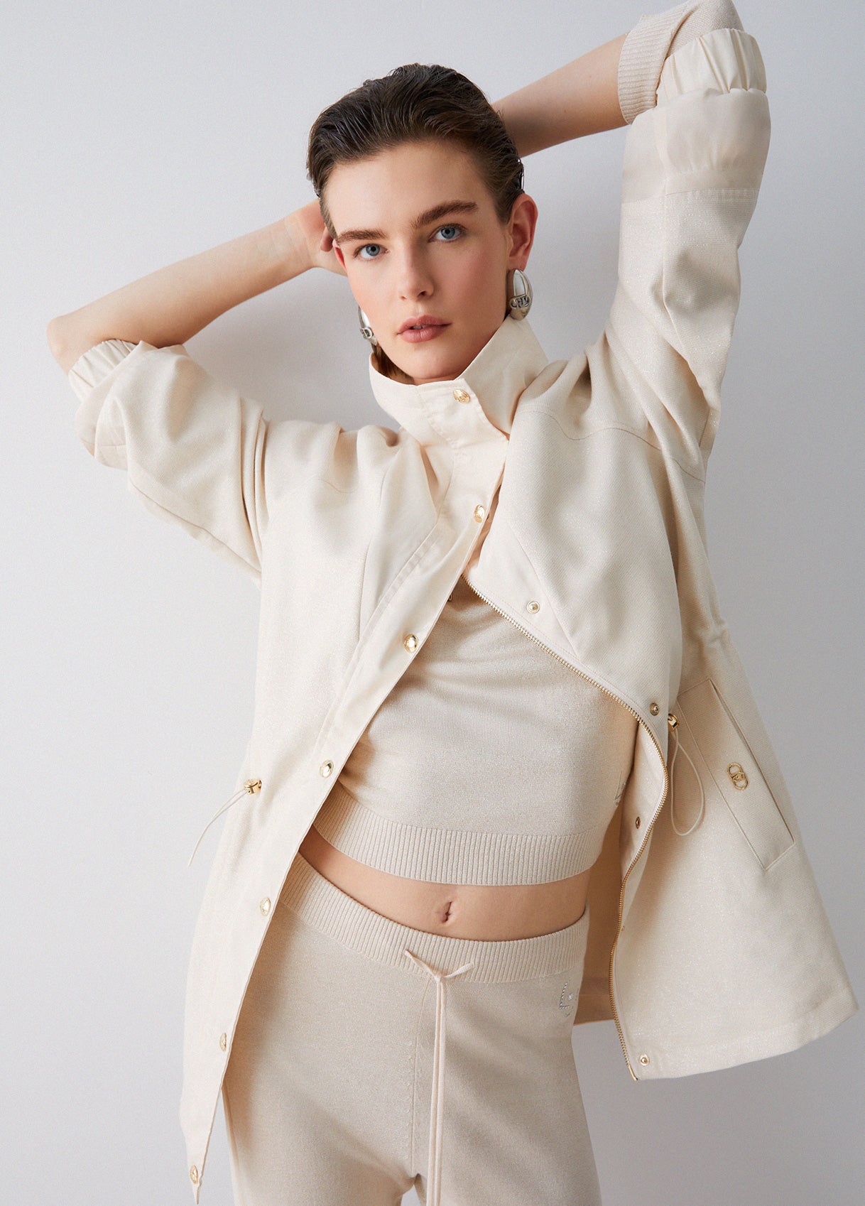 TA6149T327AC3900XXS-Milky white
