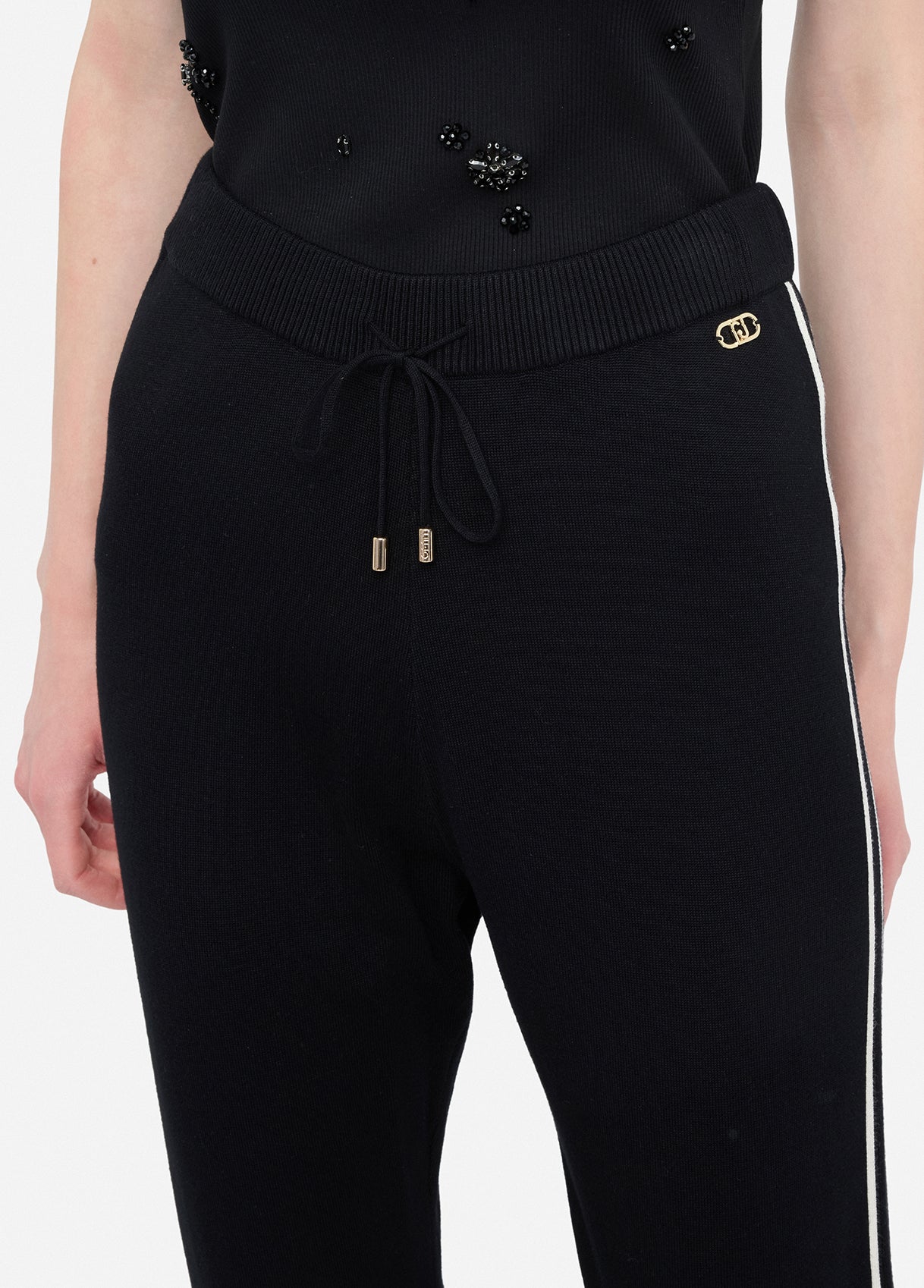 TF5029MS49I03N66XXS-black