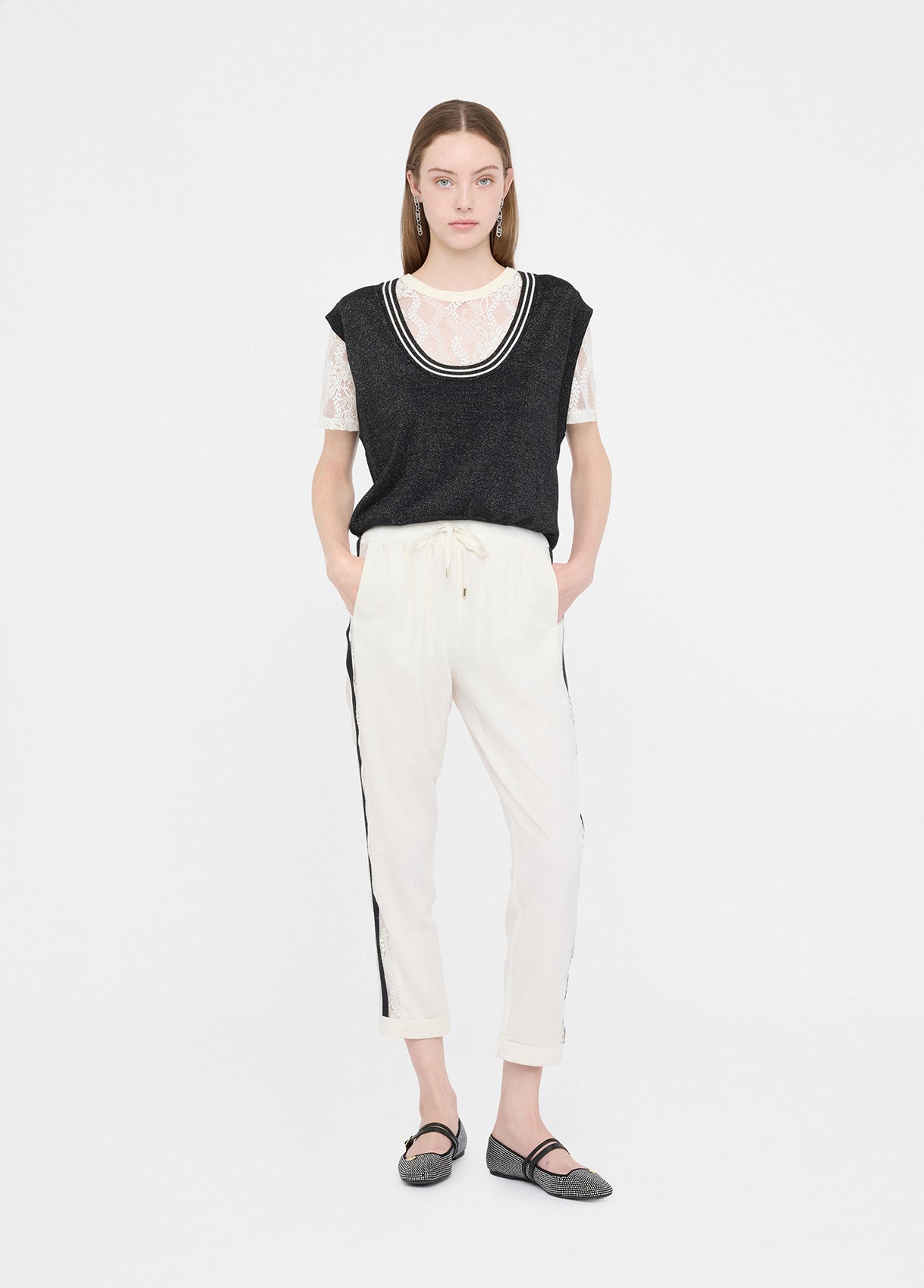 TF5057MS49IA4349XXS-black and white