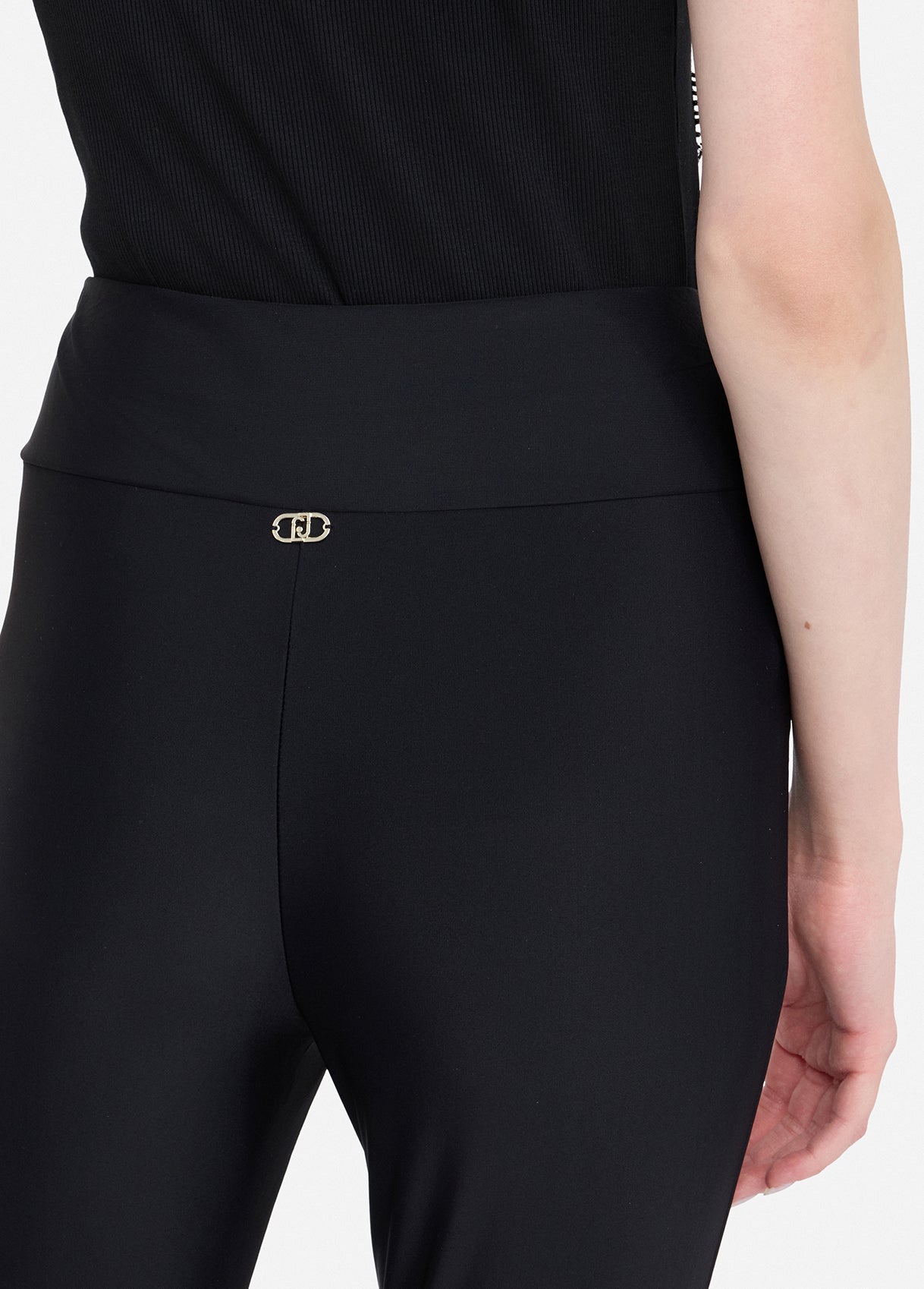 TF5121J791222222XXS-black