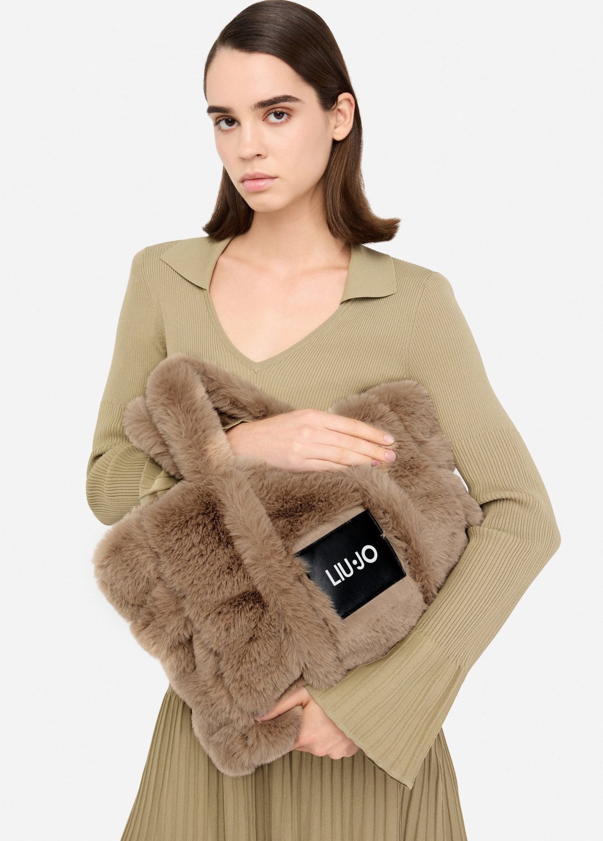 TF5270E037460906T.U.-beige