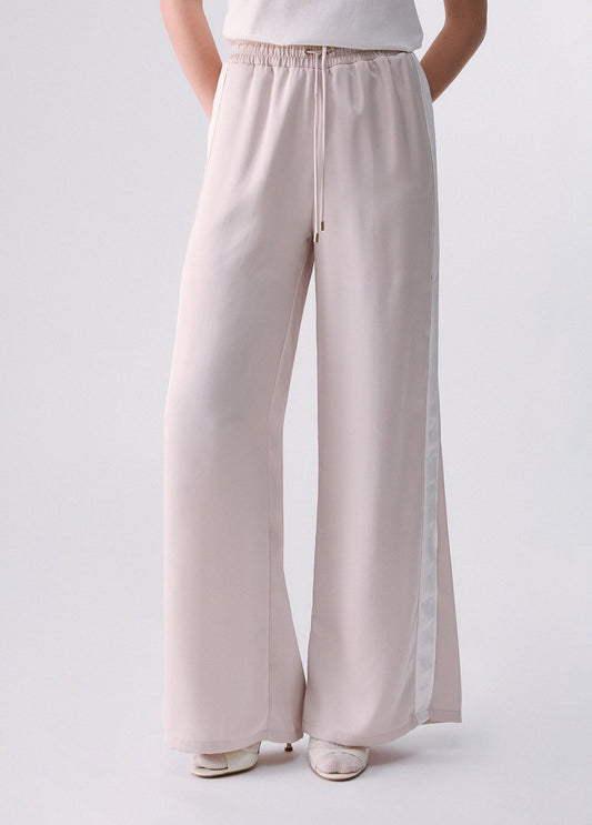 TF6041TS204D3021XXS-white