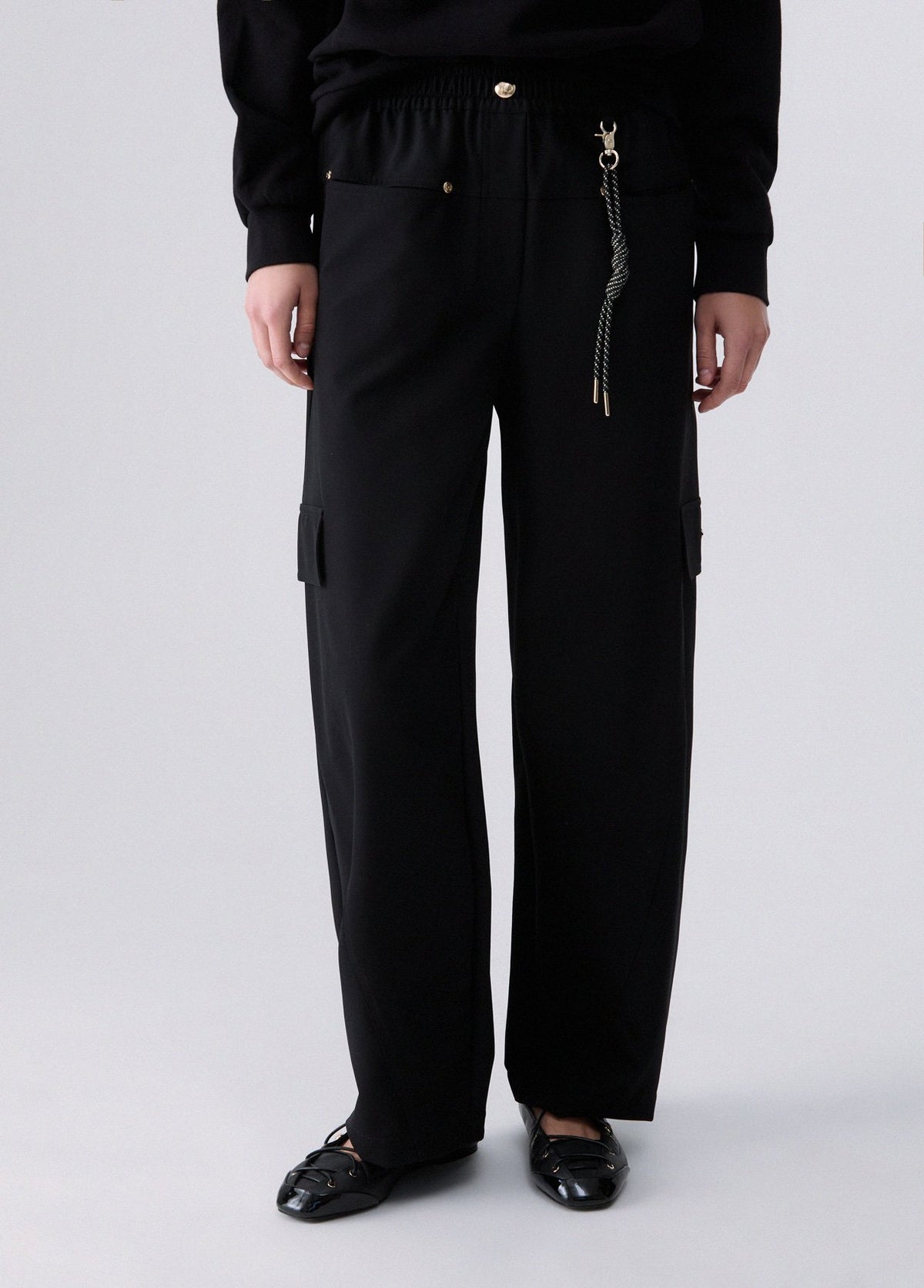 TF6067T695A22222XXS-black