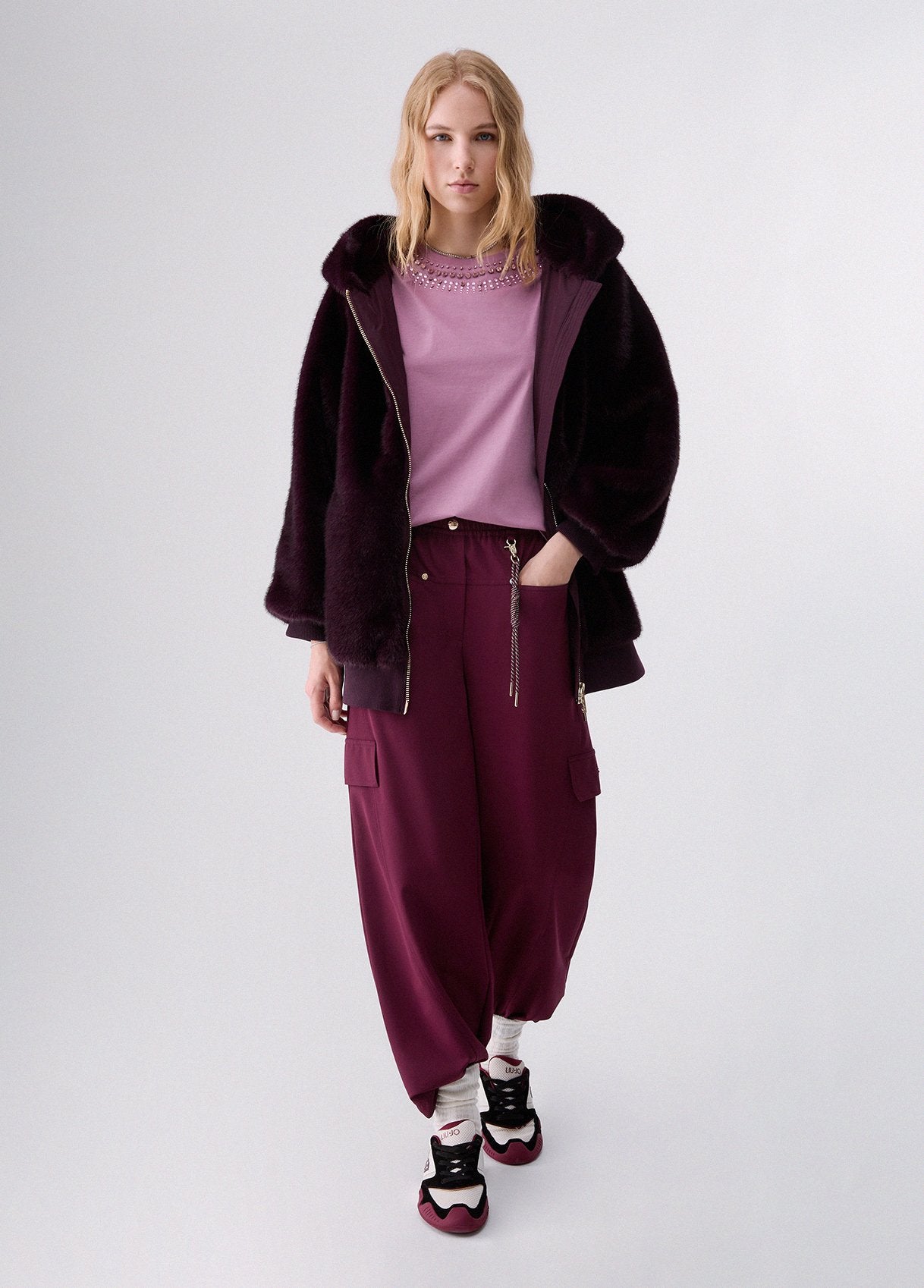 TF6067T695A91718XXS-aubergine