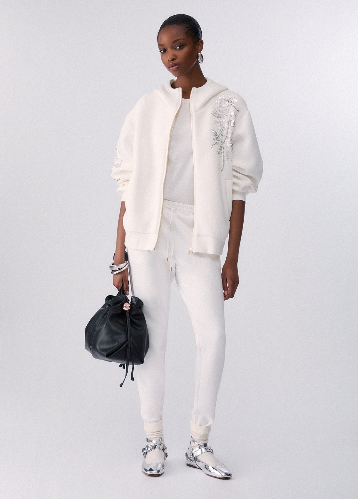 TF6132J487910701XXS-white wool