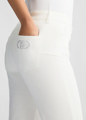 UA5082T18161070124-white wool