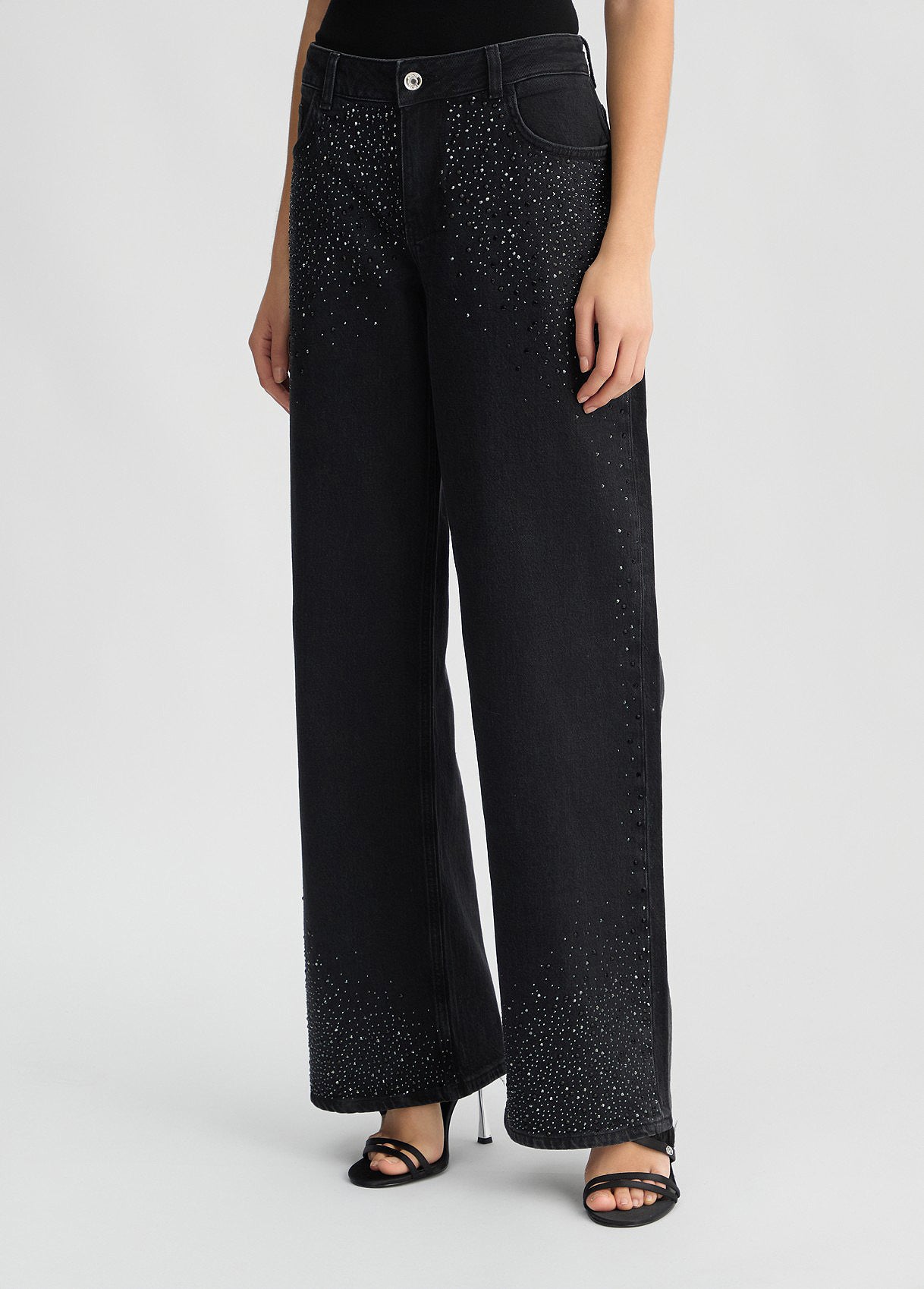UA5260D02488744424-black denim