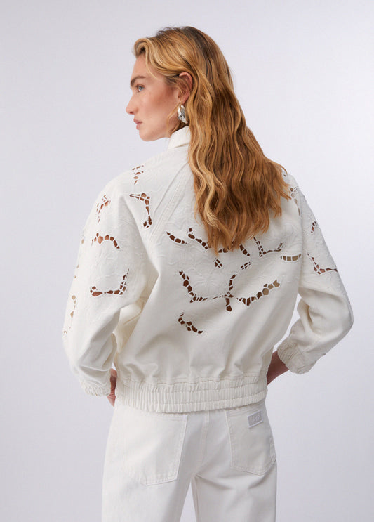 UA6227D428610701XS-white wool