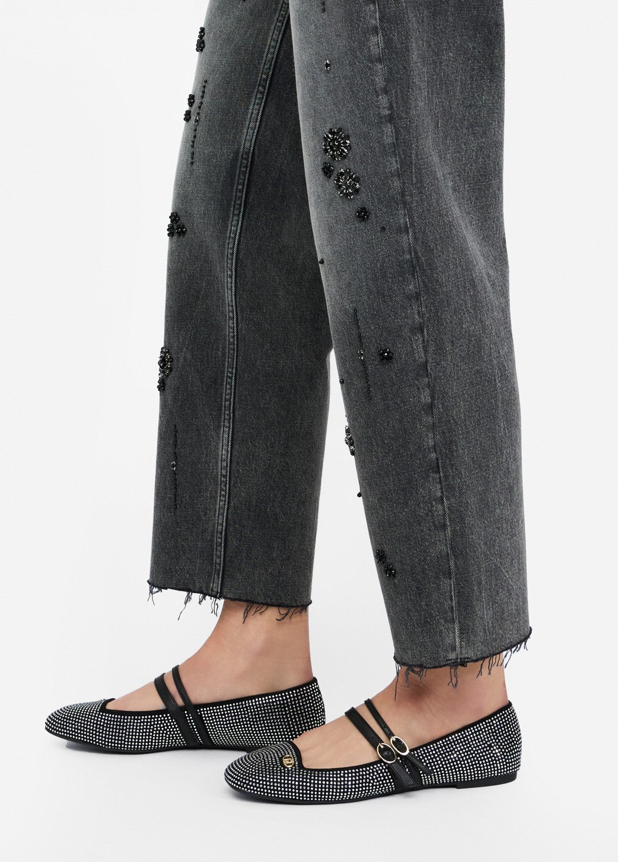 UF5115D48548745524-black denim