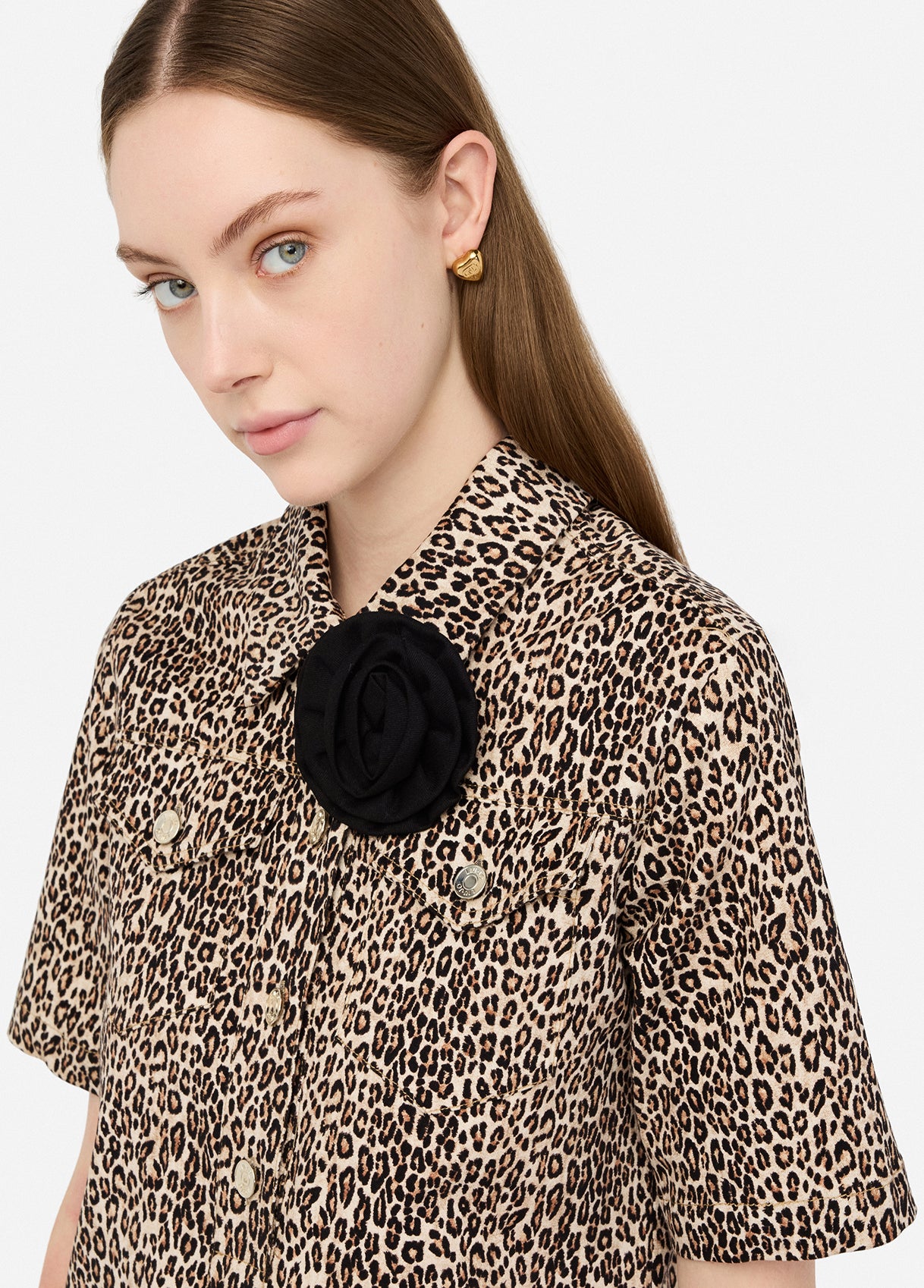 UF5195T016AM976638-animal print