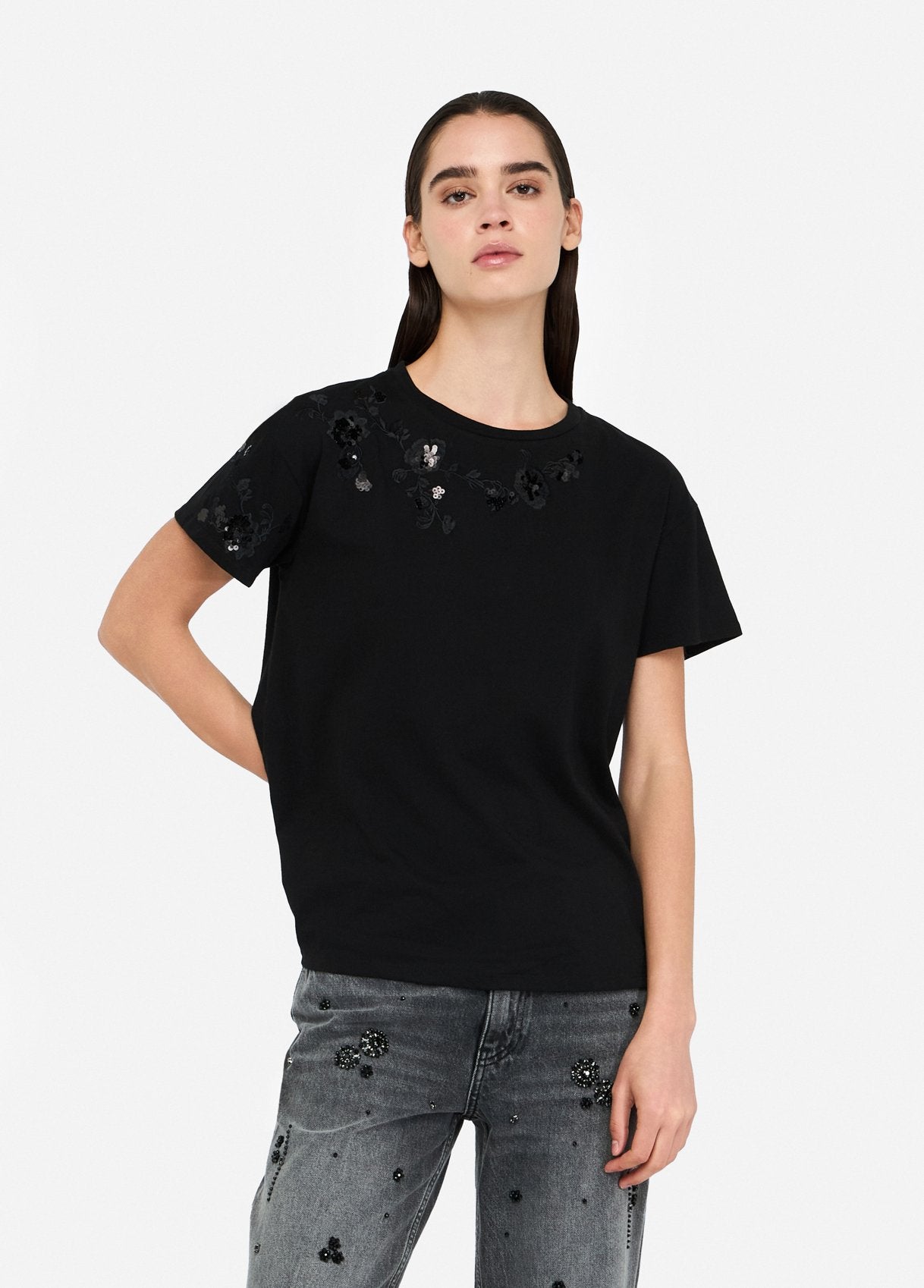 UF5261JS923W9449XS-black