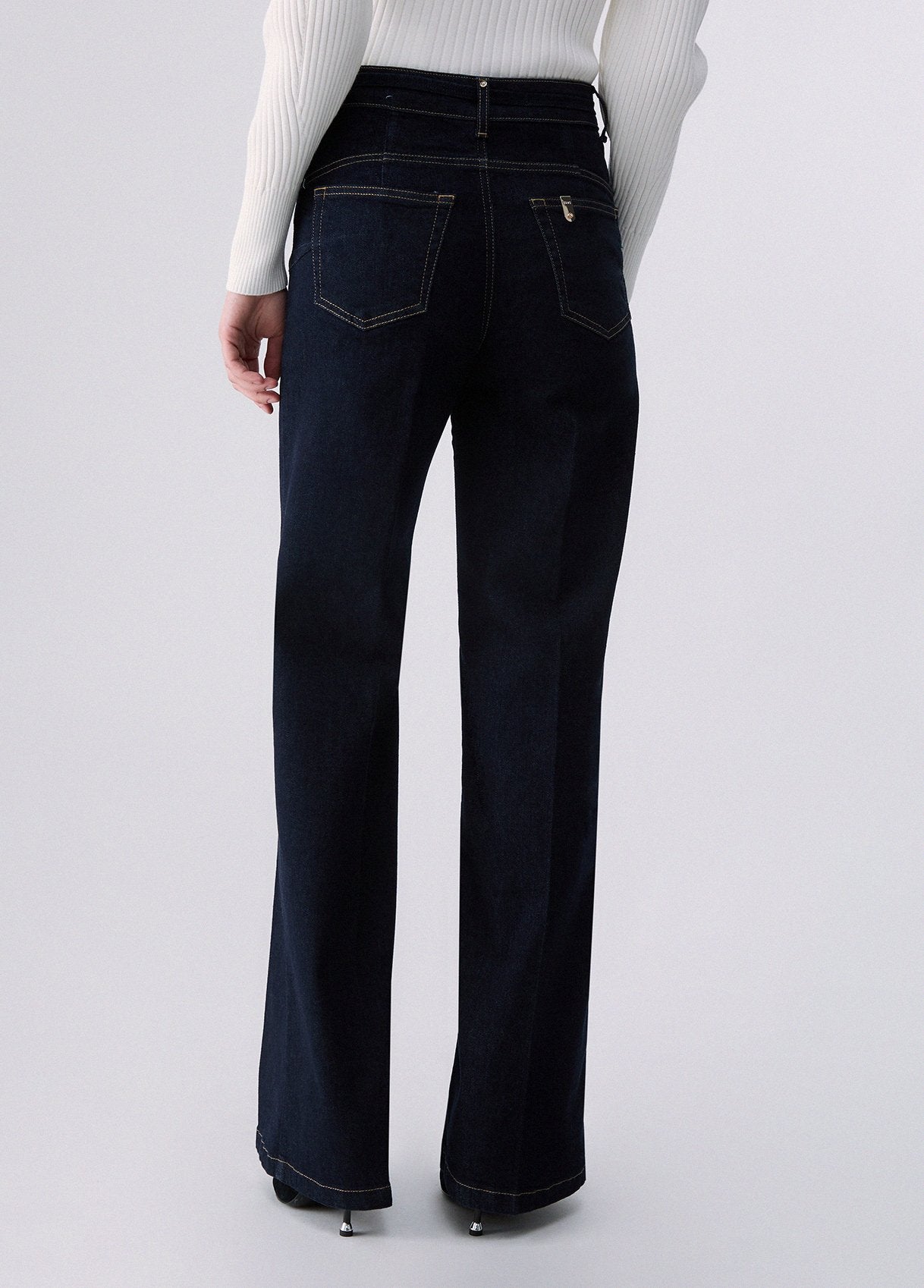 UF6088D02647S00024-Normal wash