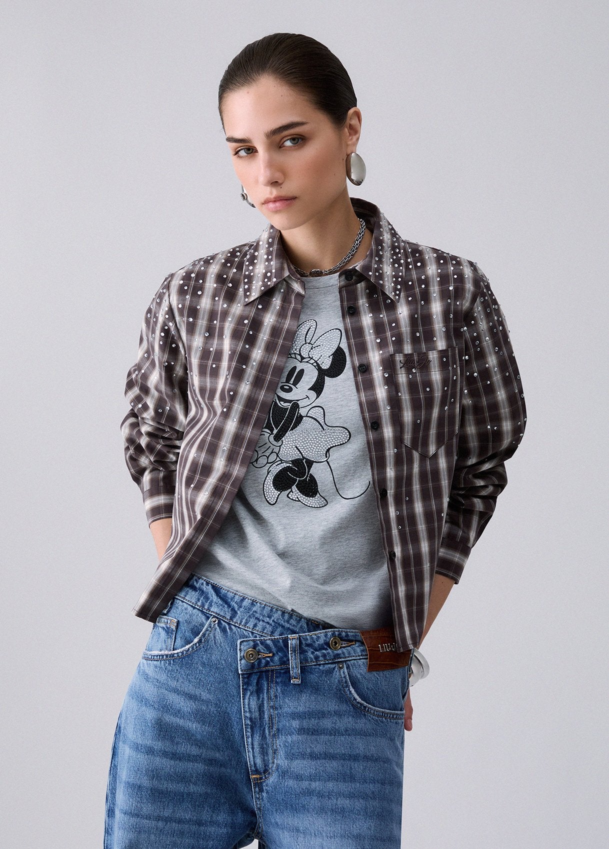 UF6149T774AL947438-chequered brown