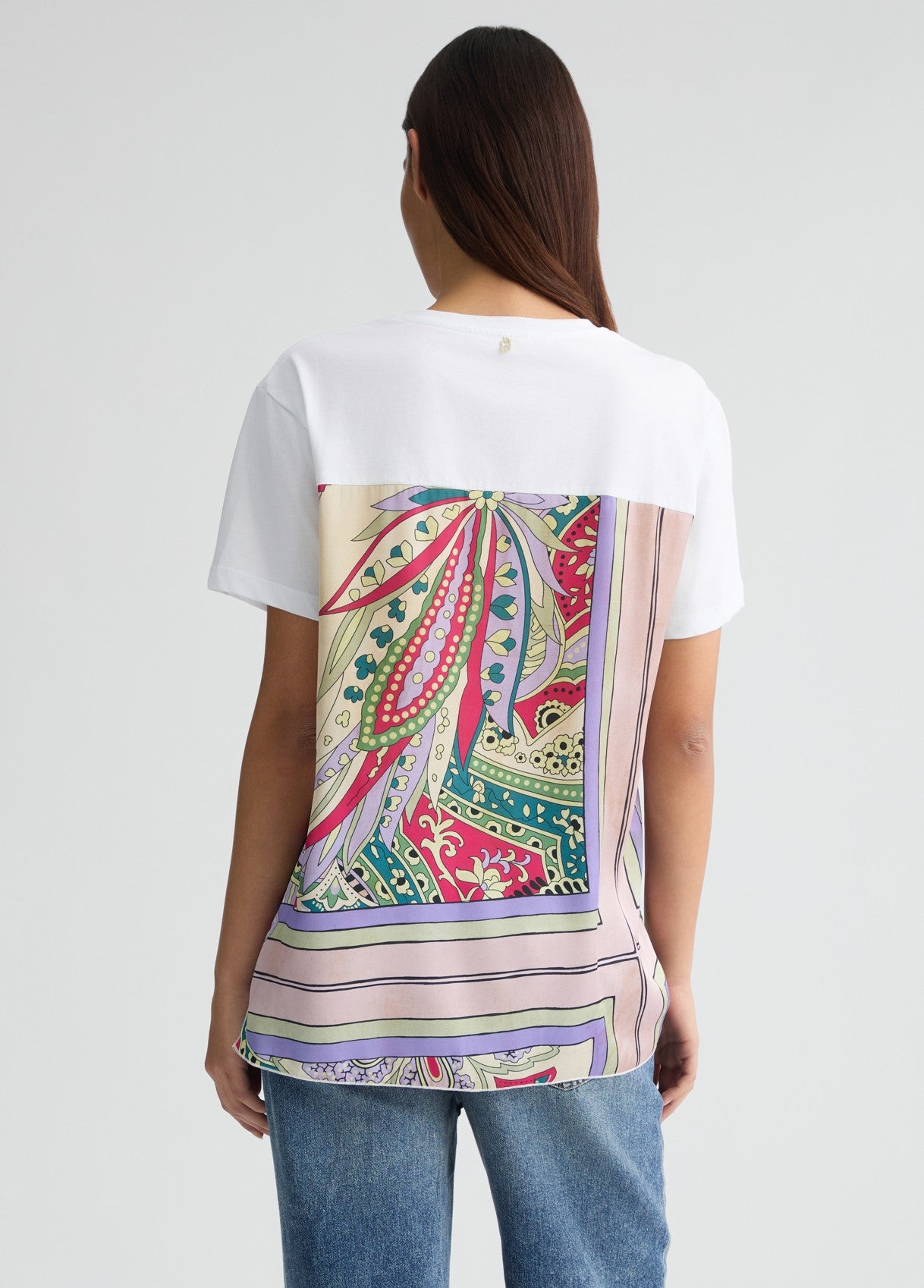 WA5155J6308M9556S-white/foulard