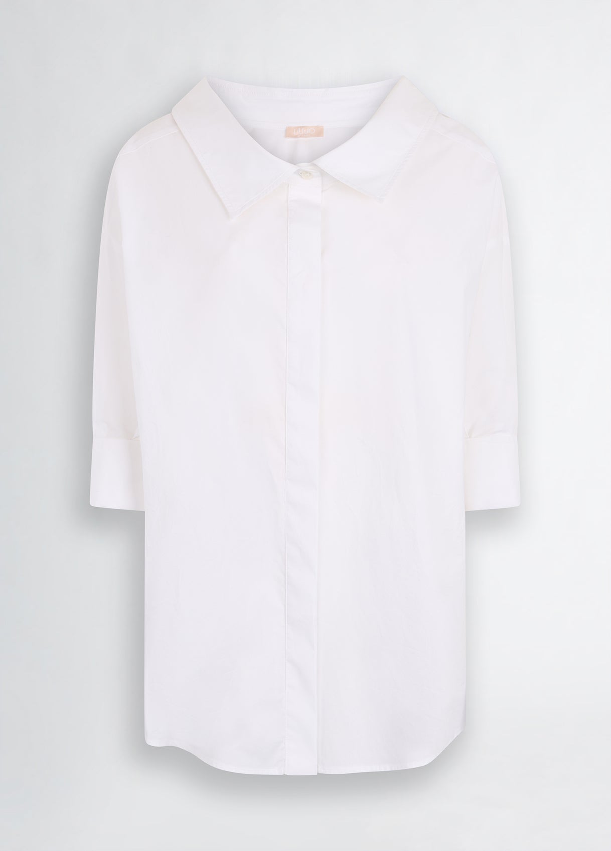 WA5243T42741111138-white