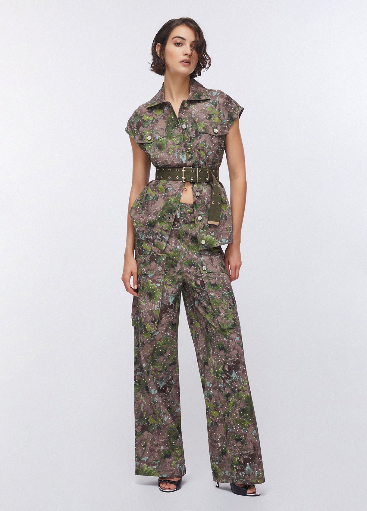 WA6125T433AP936024-green floral