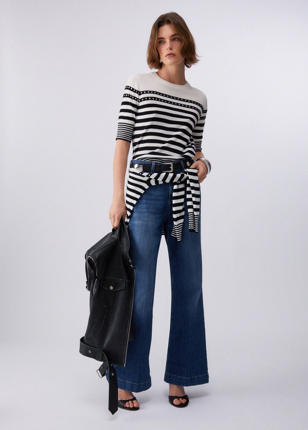 WA6142MA16R03705XS-black