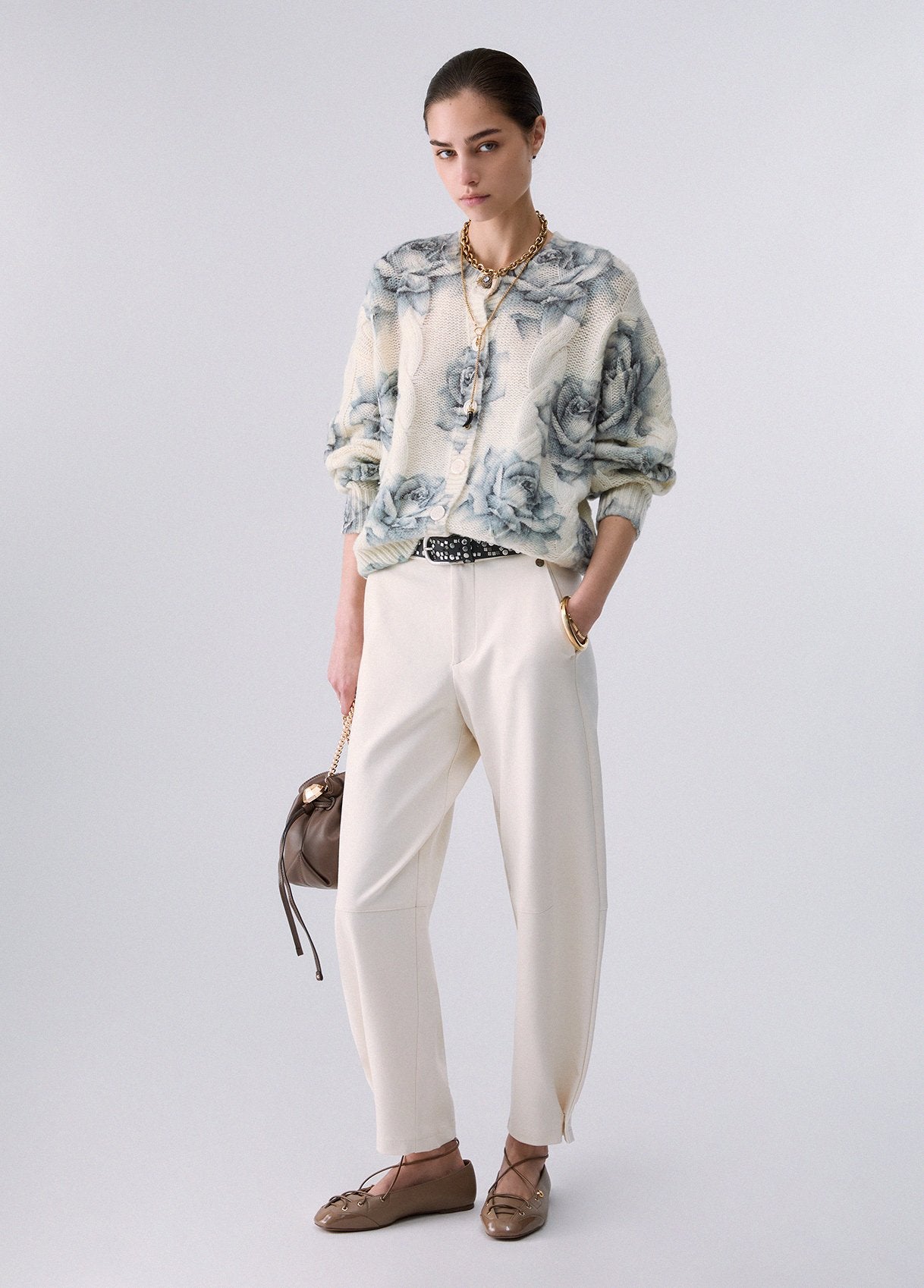 WF6086J91892070436-white
